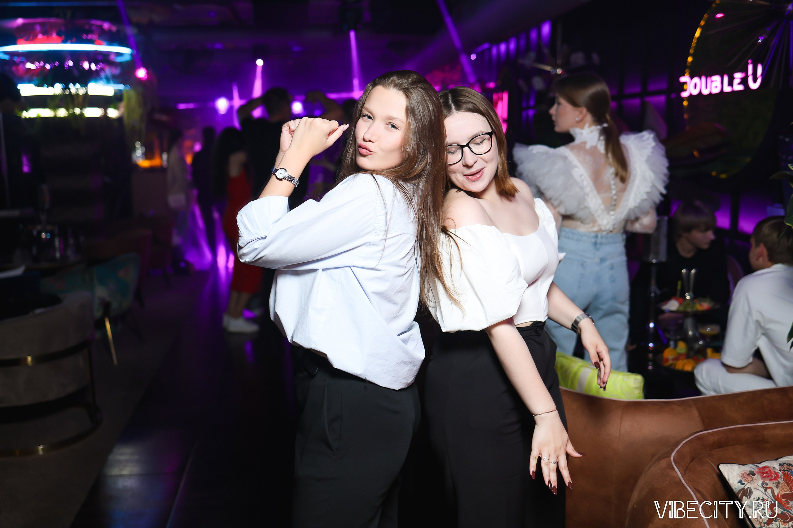 DOUBLE U. VIBECITY.RU Вайб Сити Ру Фоторепортажи Фотоотчеты Калининград