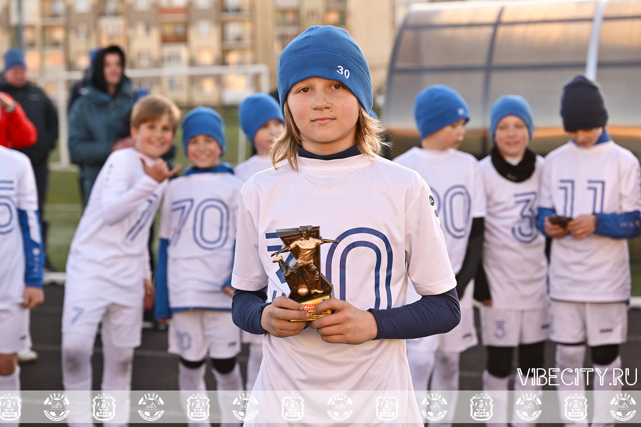 XIV ВСЕРОССИЙСКИЙ ФУТБОЛЬНЫЙ ФЕСТИВАЛЬ «ЗАГРУЗИ СЕБЯ ФУТБОЛОМ!». VIBECITY.RU Вайб Сити Ру Фоторепортажи Фотоотчеты Калининград