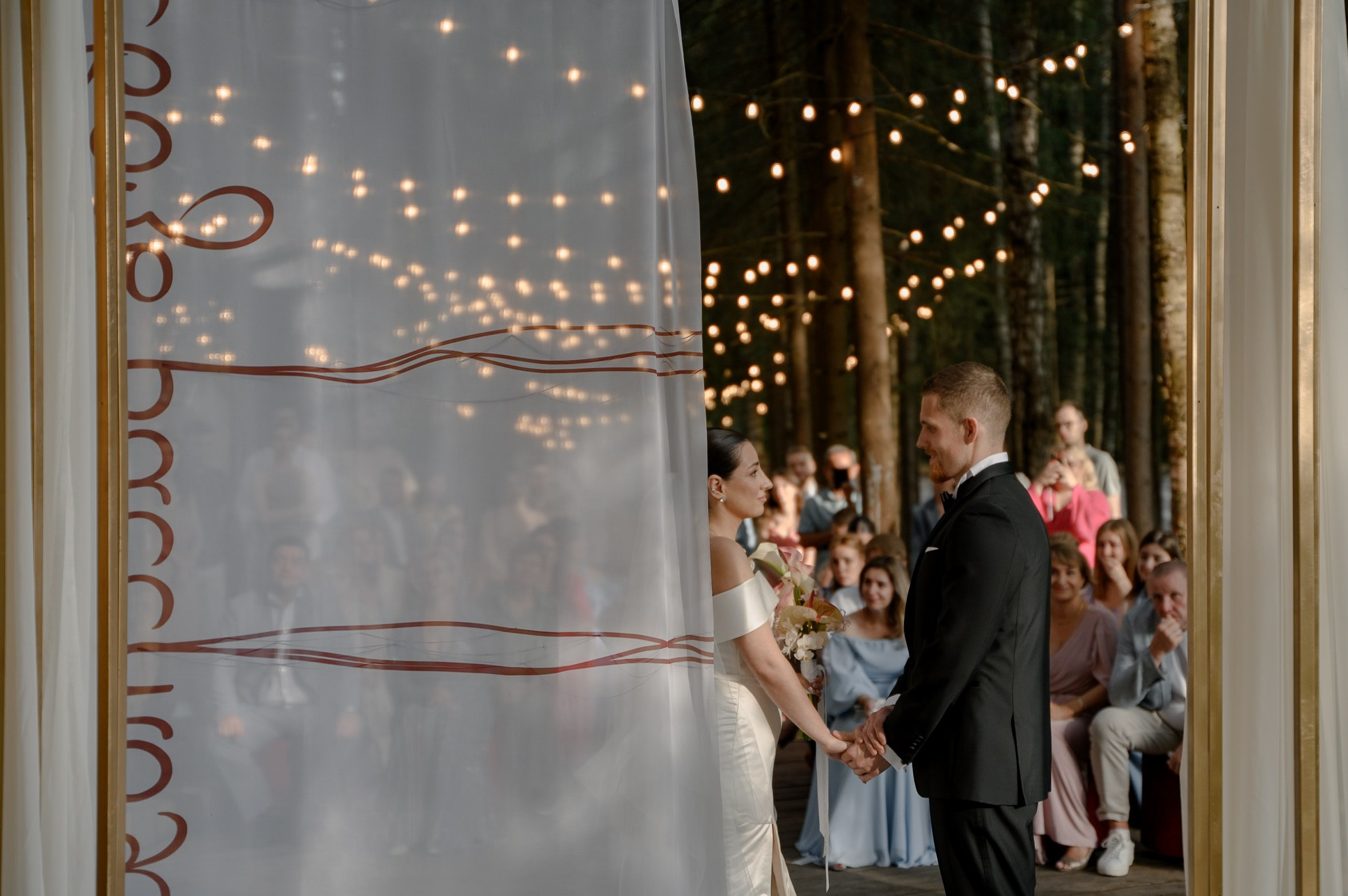 Сквозь расстояния 18.07.2024. Свадебный и семейный фотограф в городе Смоленске