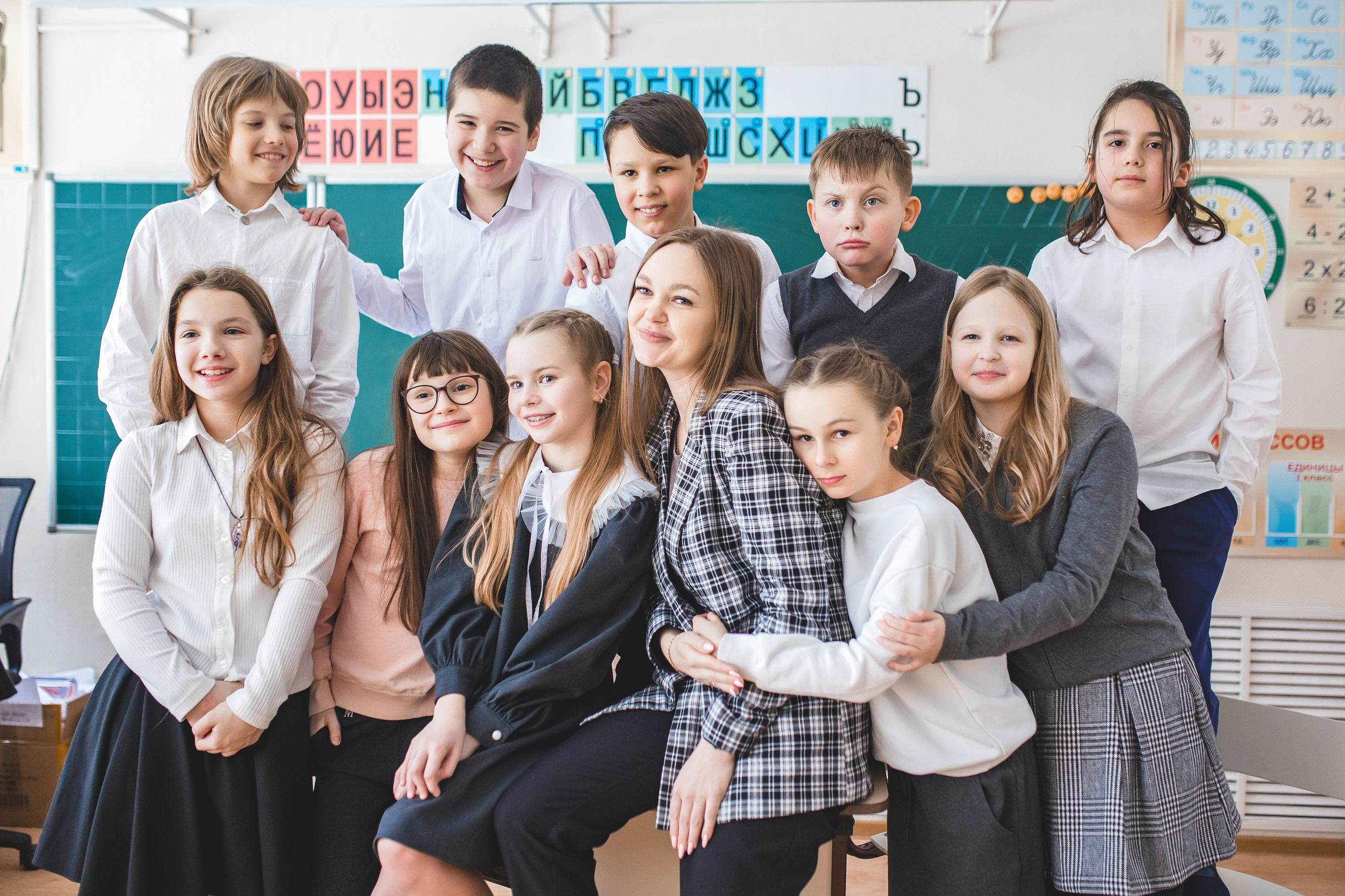 4 «А». «Лаборатория Фотофей» — Виктория Балмош и Юлия Мун. Екатеринбург