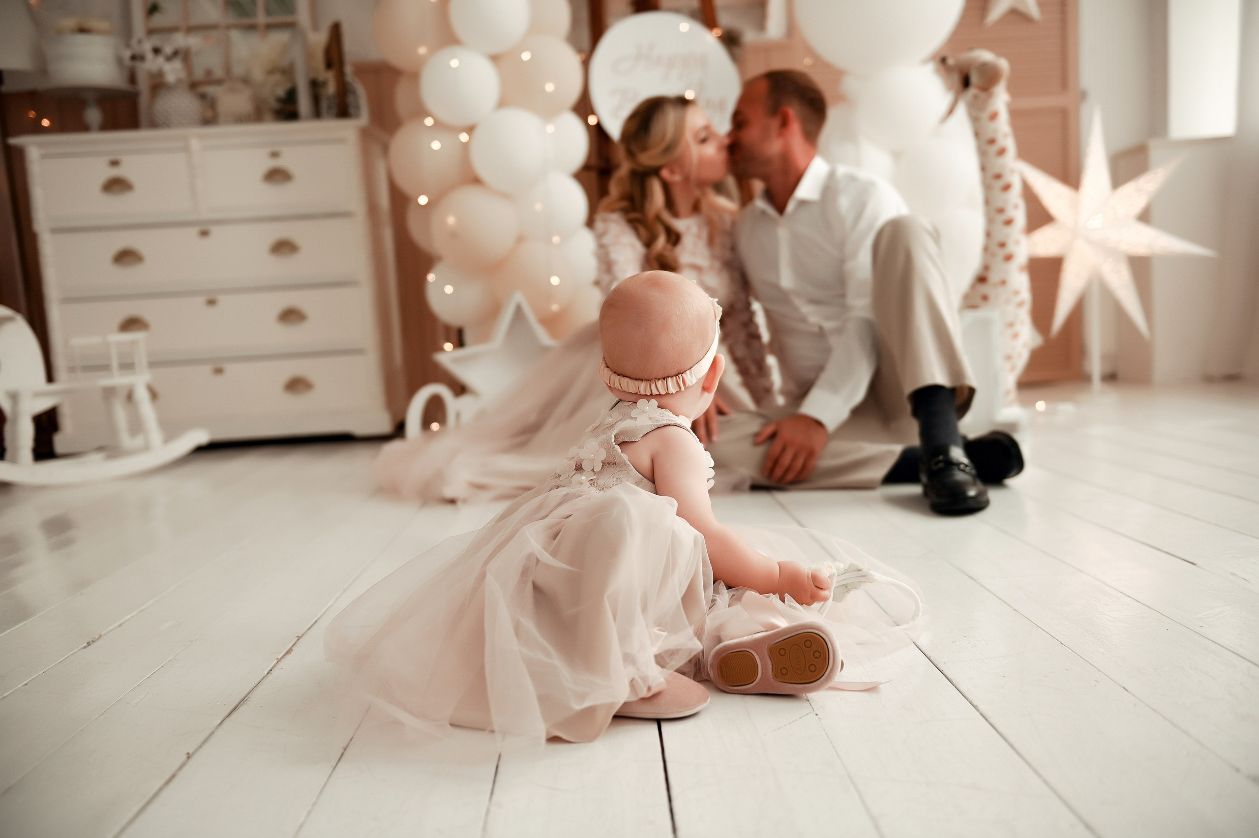 Семейная на 1 годик. Свадебный, семейный, детский, контент фотограф в Омске Максим Ильин