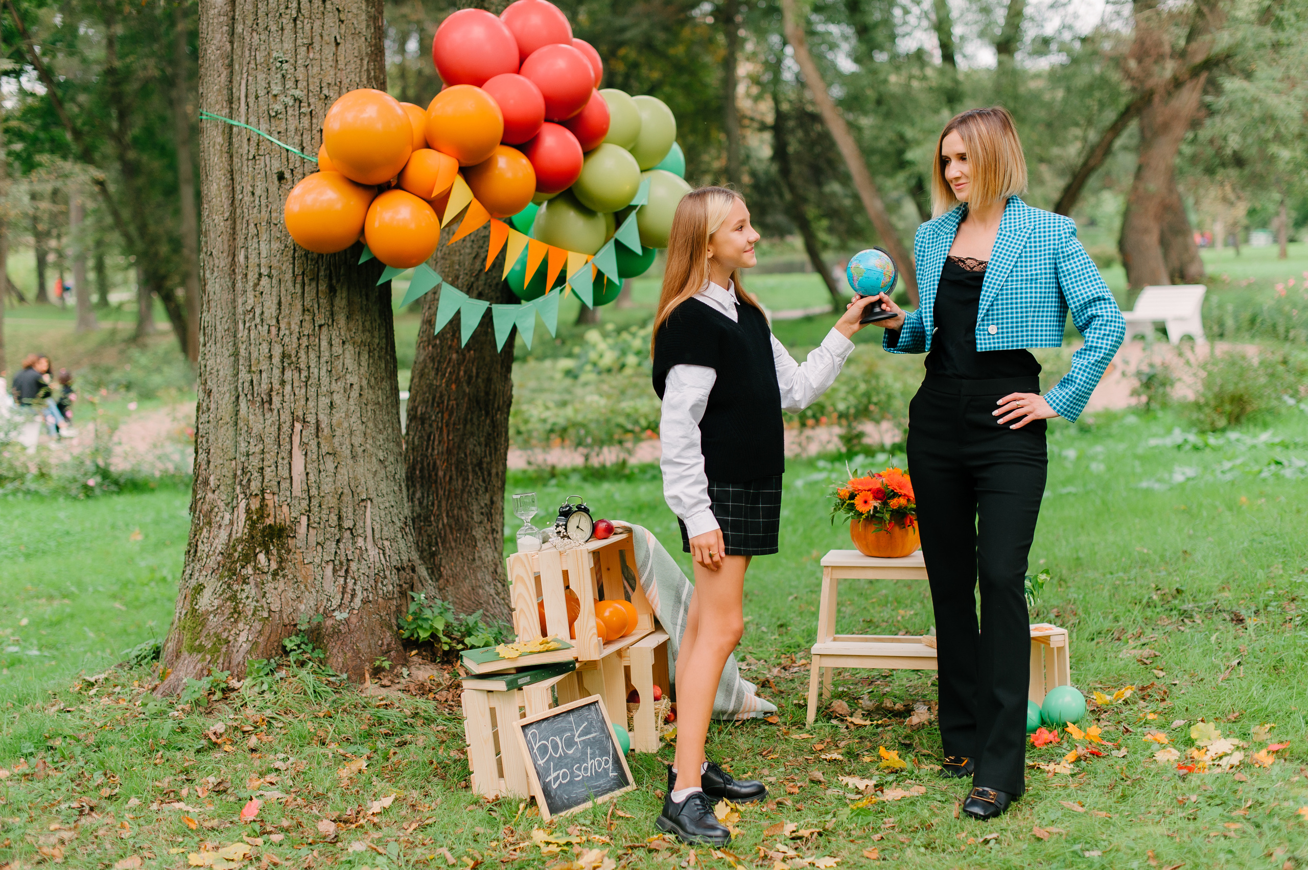 Фотосессия со школьной фотозоной. Выпускные альбомы Чехов
