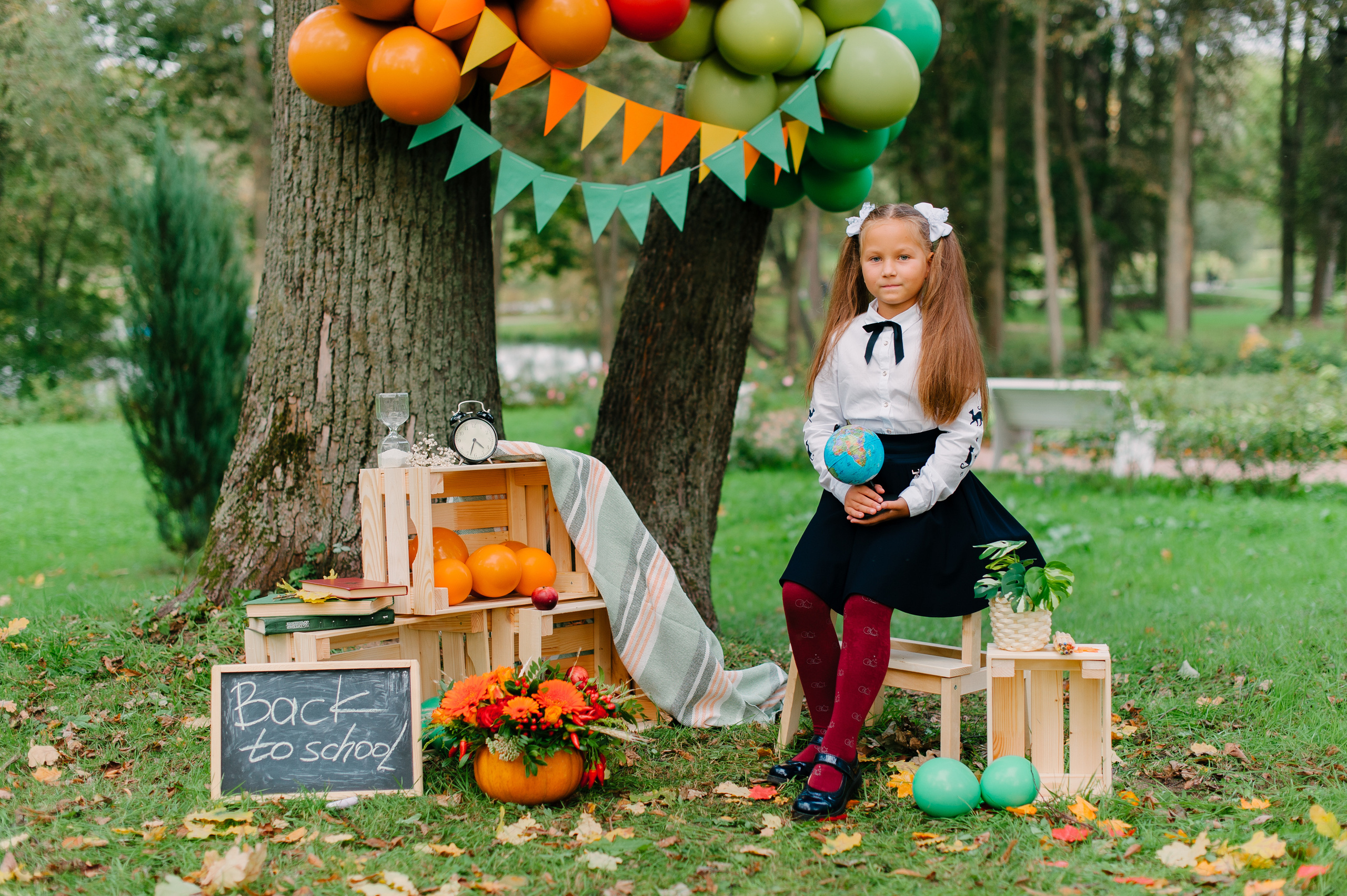 Фотосессия со школьной фотозоной. Выпускные альбомы Чехов