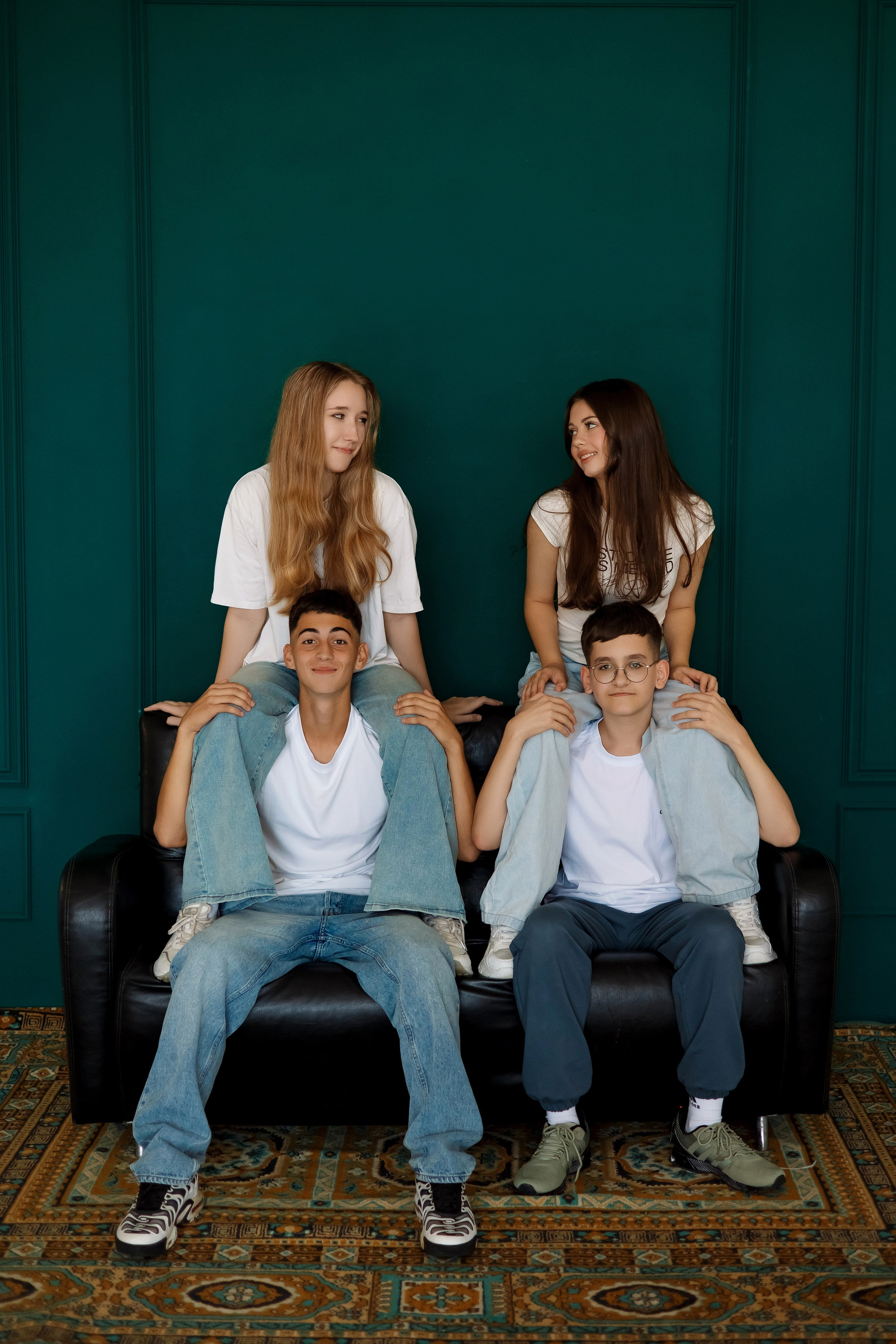 1 школа 9 класс. Фотограф Любовь Корниенко, Примоский край