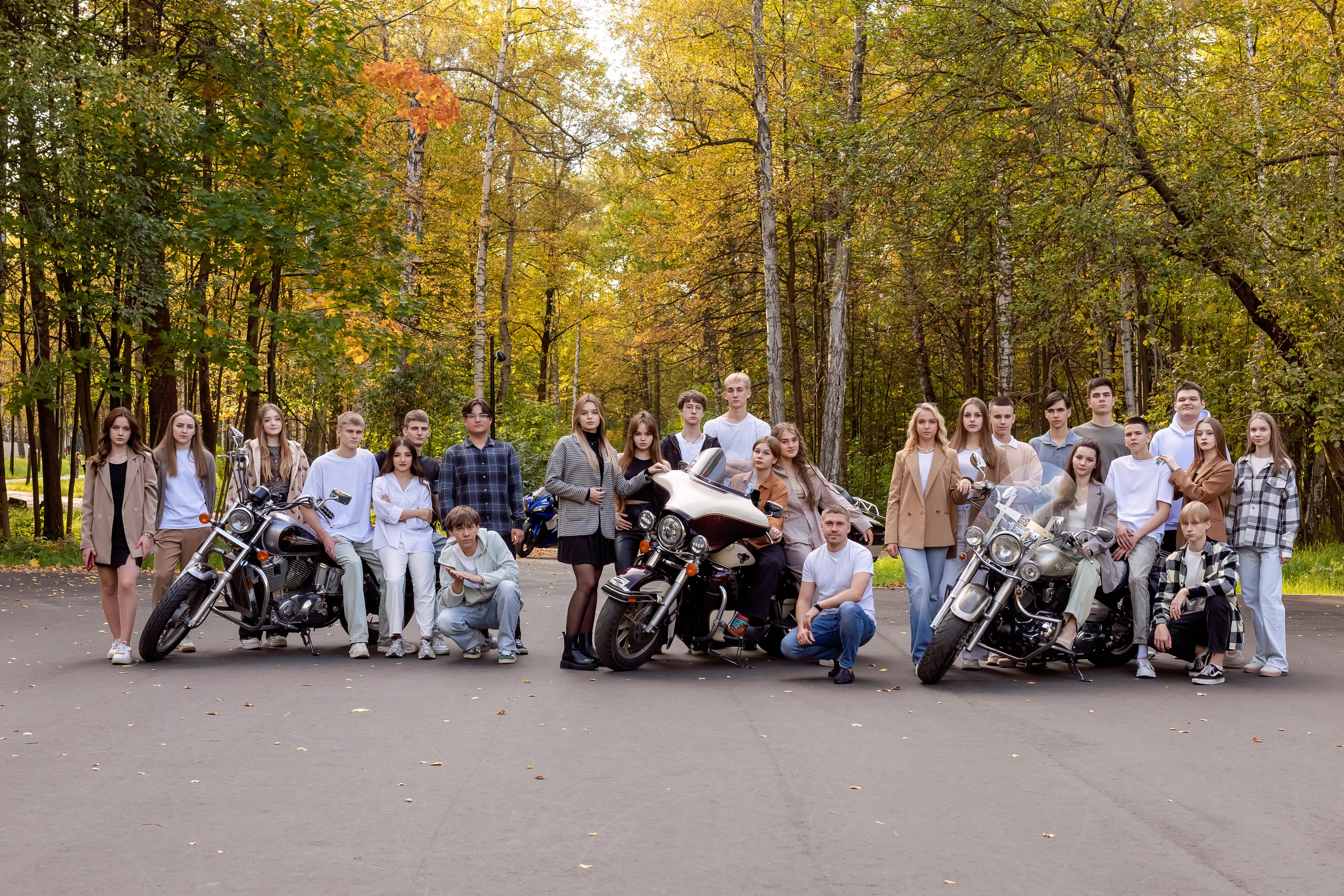 Фотокомпания «Алые паруса» выпускные альбомы Москва и МО