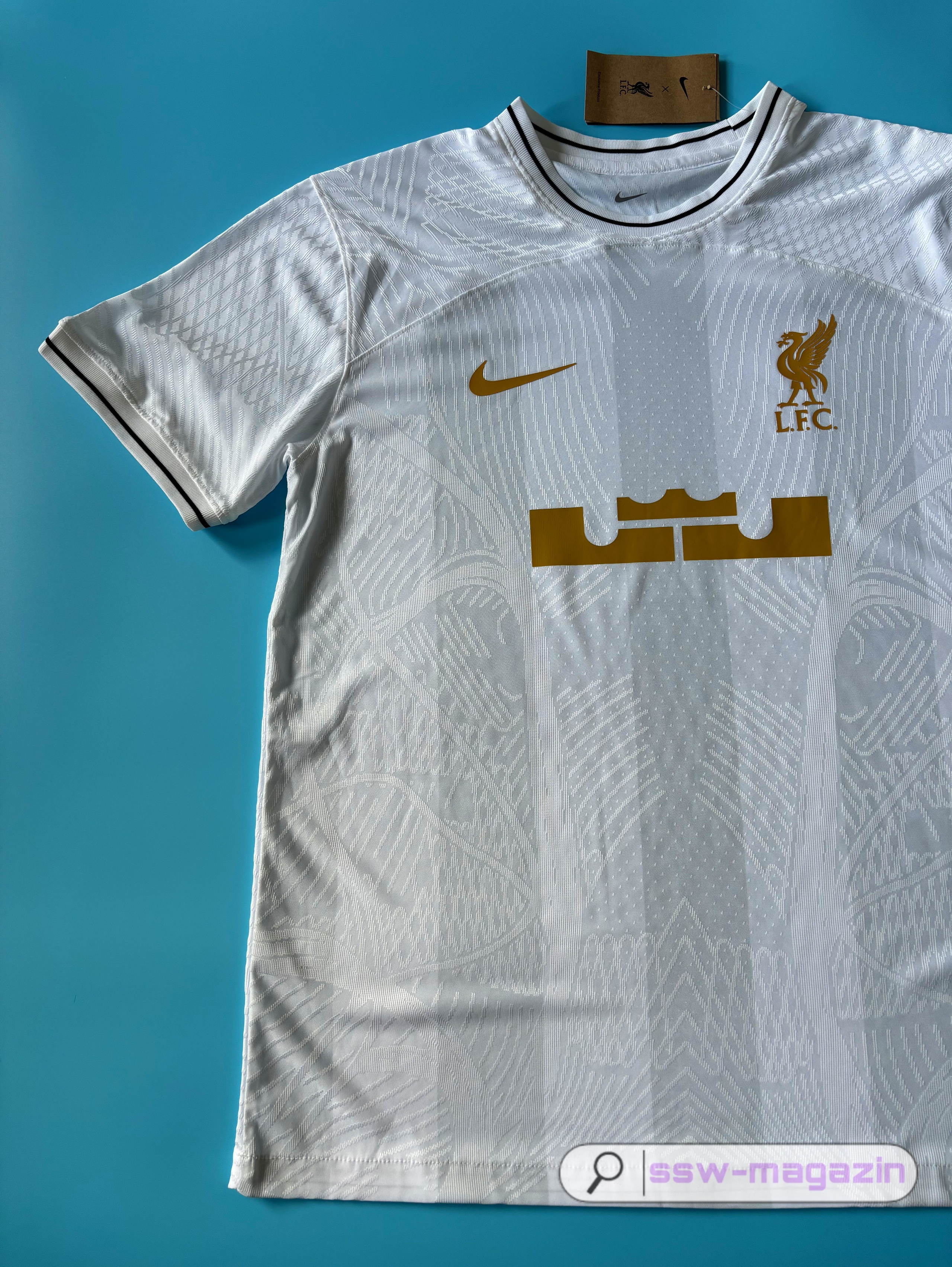 Футболка Liverpool LeBron 2024 купить. Футбольный магазин — ssw_magazin