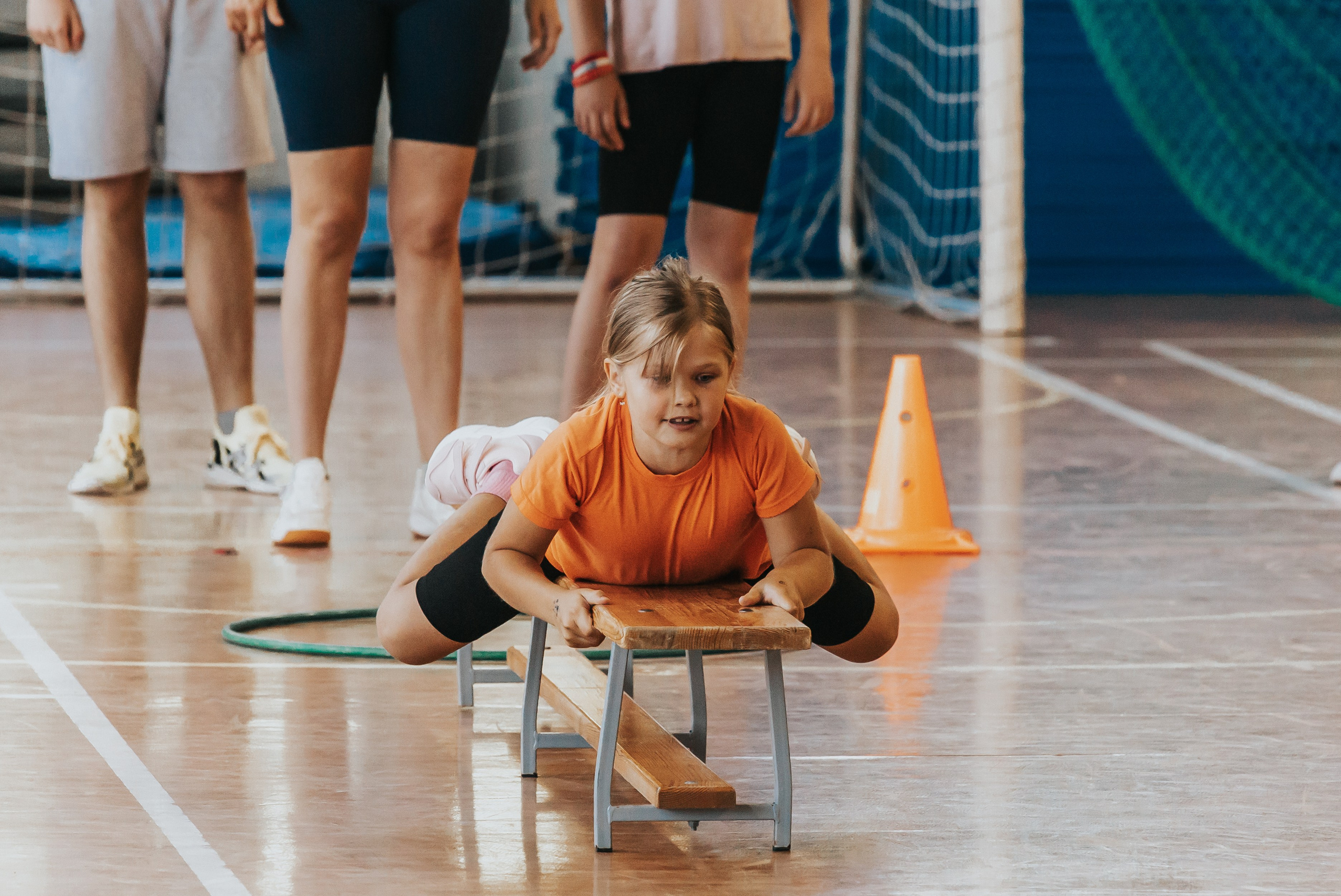 Репортажная спортивная съемка г. Королев стадион Металлист «папа, мама, я — спортивная семья». Юлия Егорова | Свадебный фотограф, семейный фотограф Москва, МО • Портреты • репортажи • день рождения • Love Story • дети