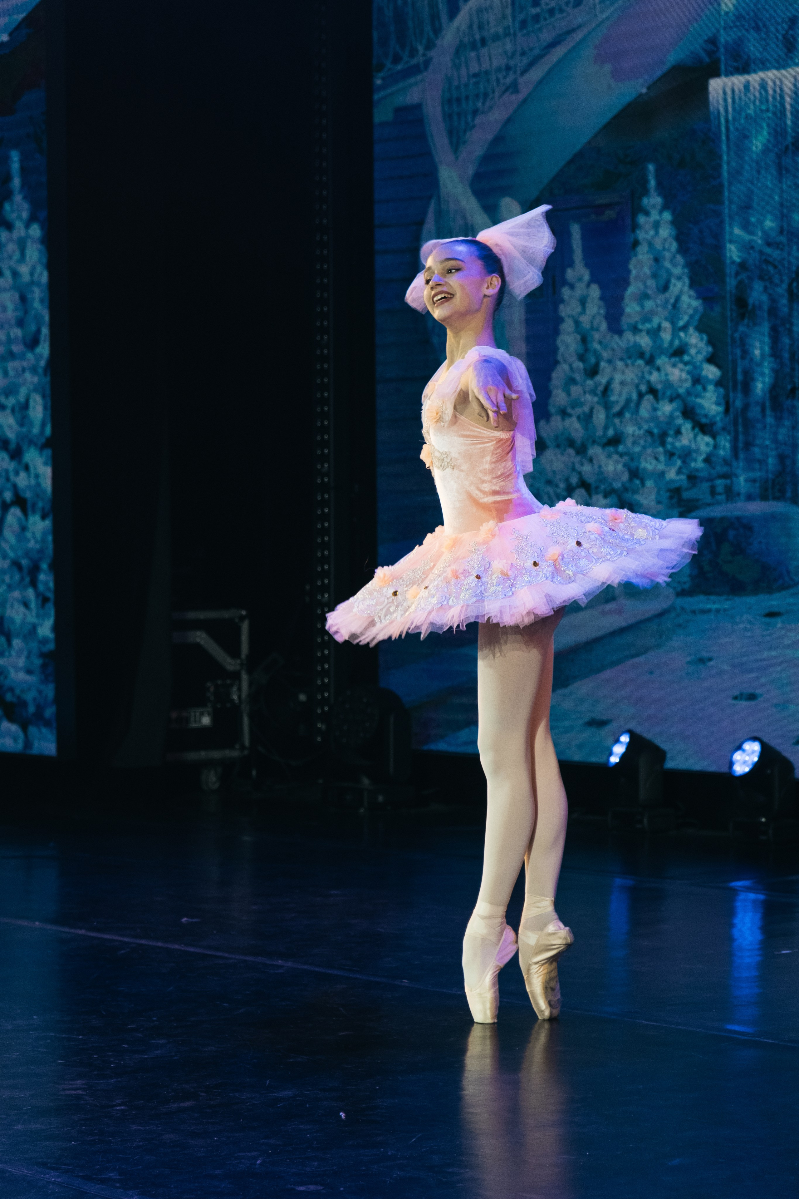 СурГУ 23.12.23. Репортажный и свадебный фотограф в Сургуте