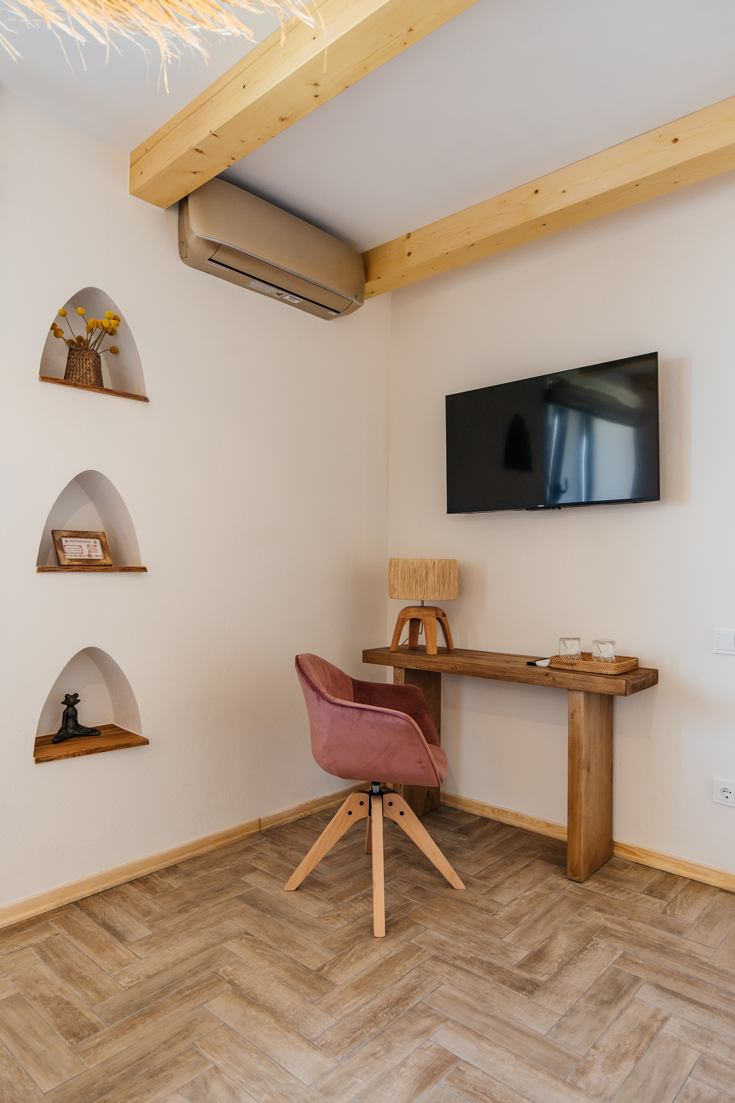 Freedom House. Самый свадебный фотограф