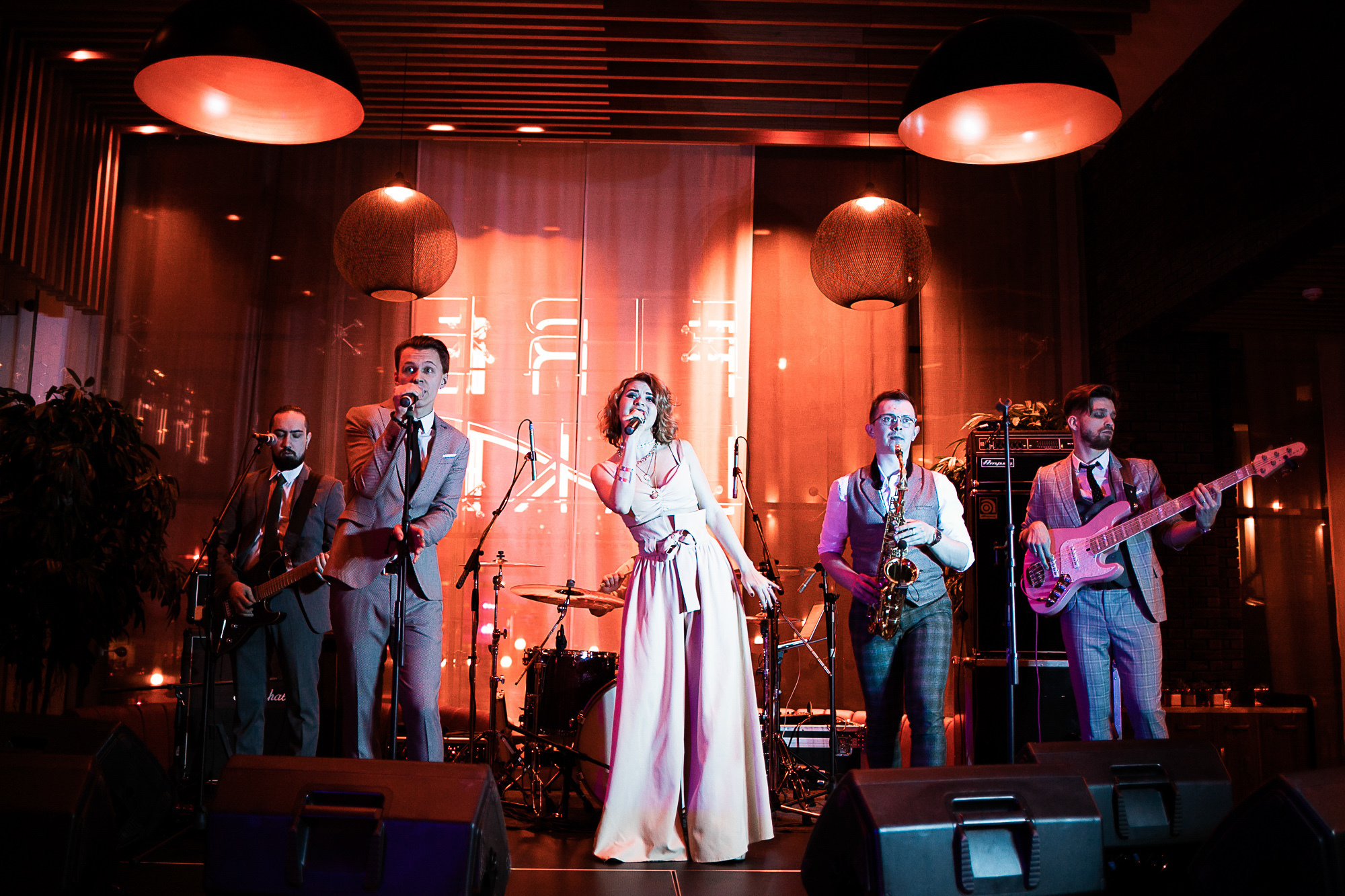 Коммерческий фотограф