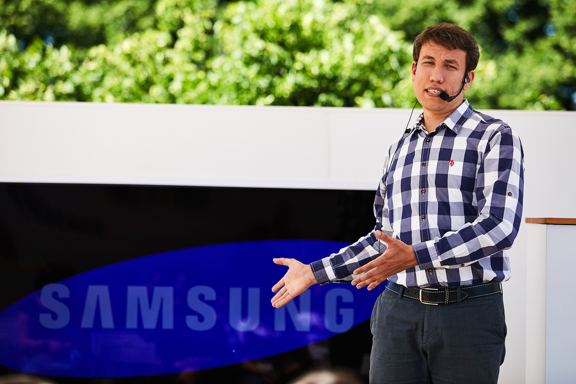 Коммерческий фотограф