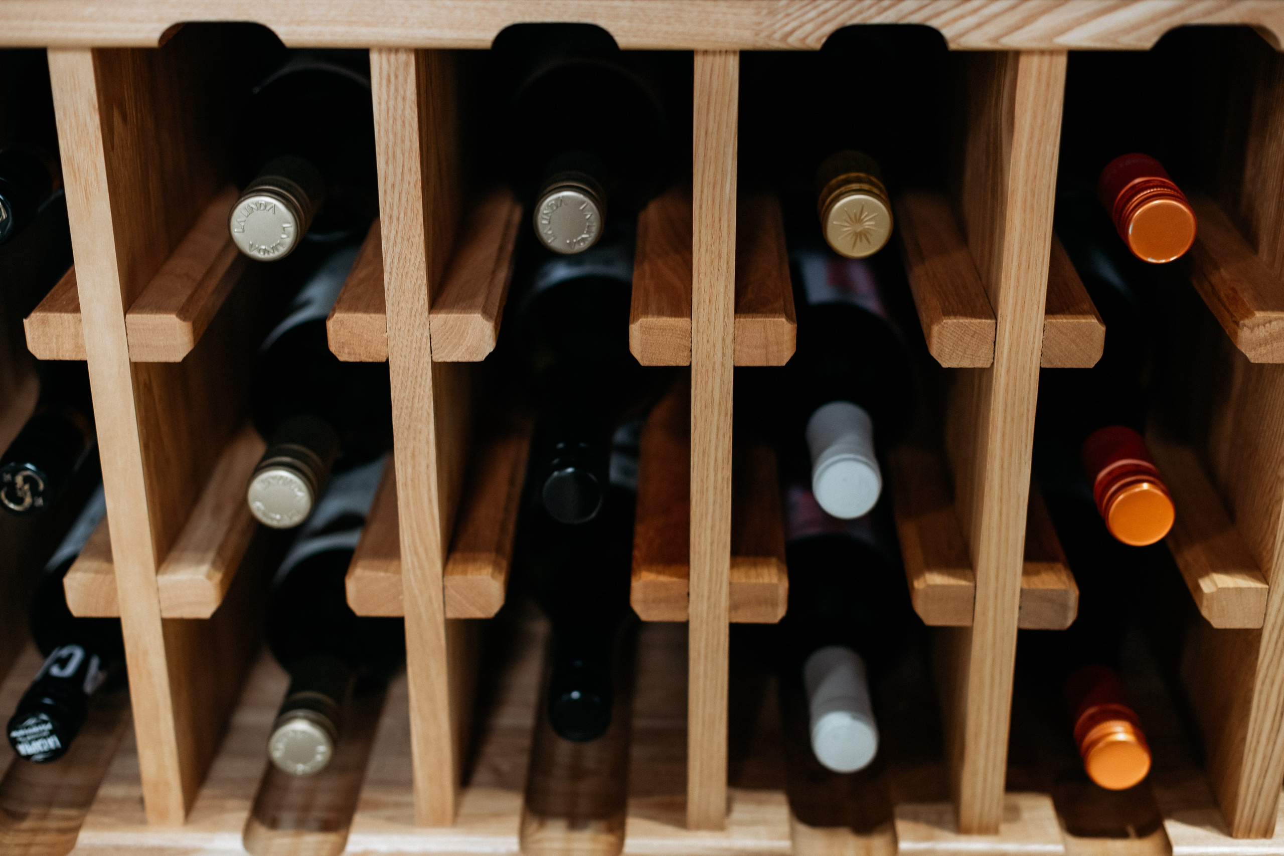 BY SIMPLE ВИНОТЕКА — ОТКРЫТИЕ. СВОИ. ФОТООТЧЕТЫ-СОБЫТИЯ-МЕСТА