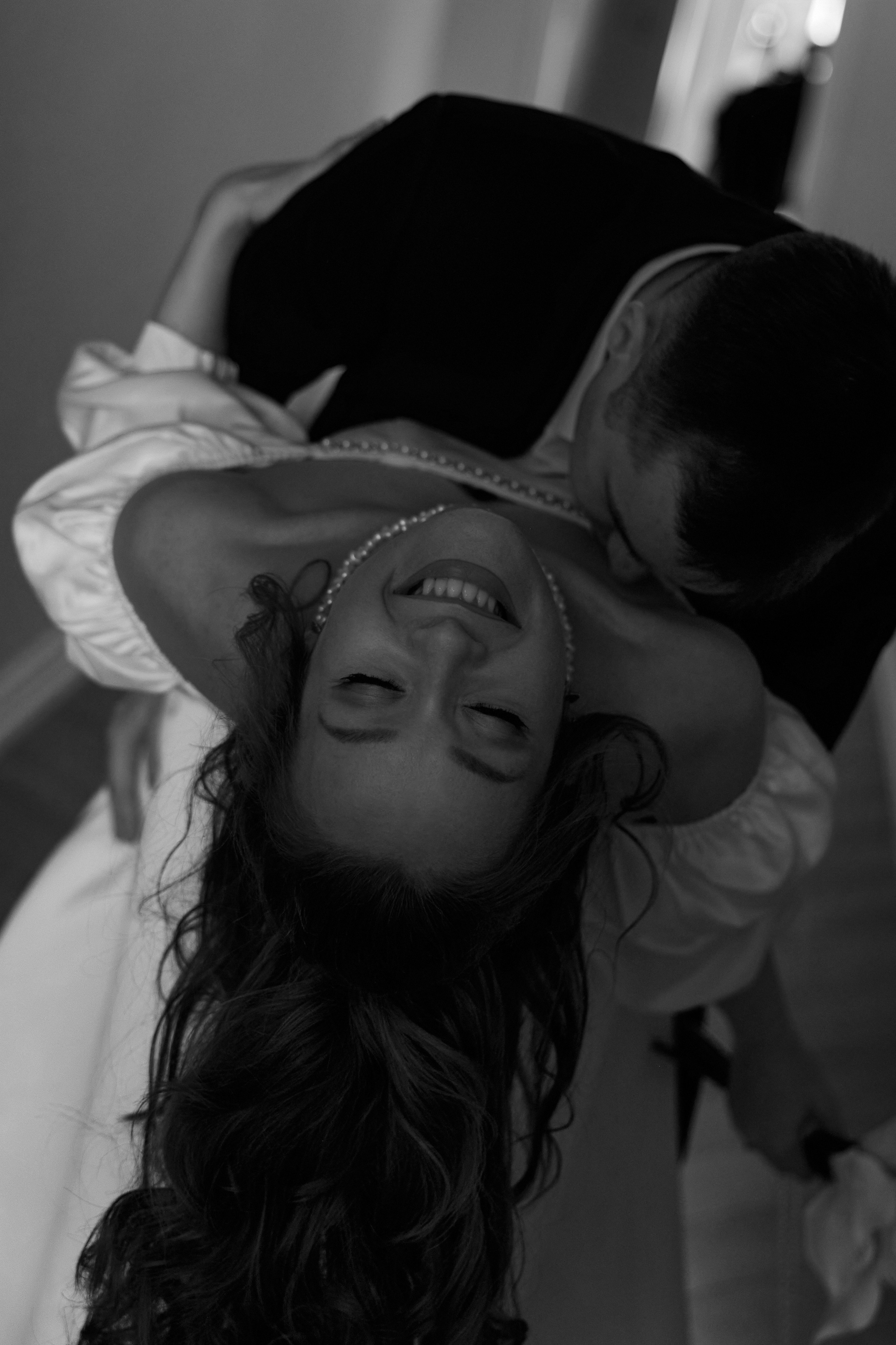 Свадебная фотосессия в гостинице и в студии