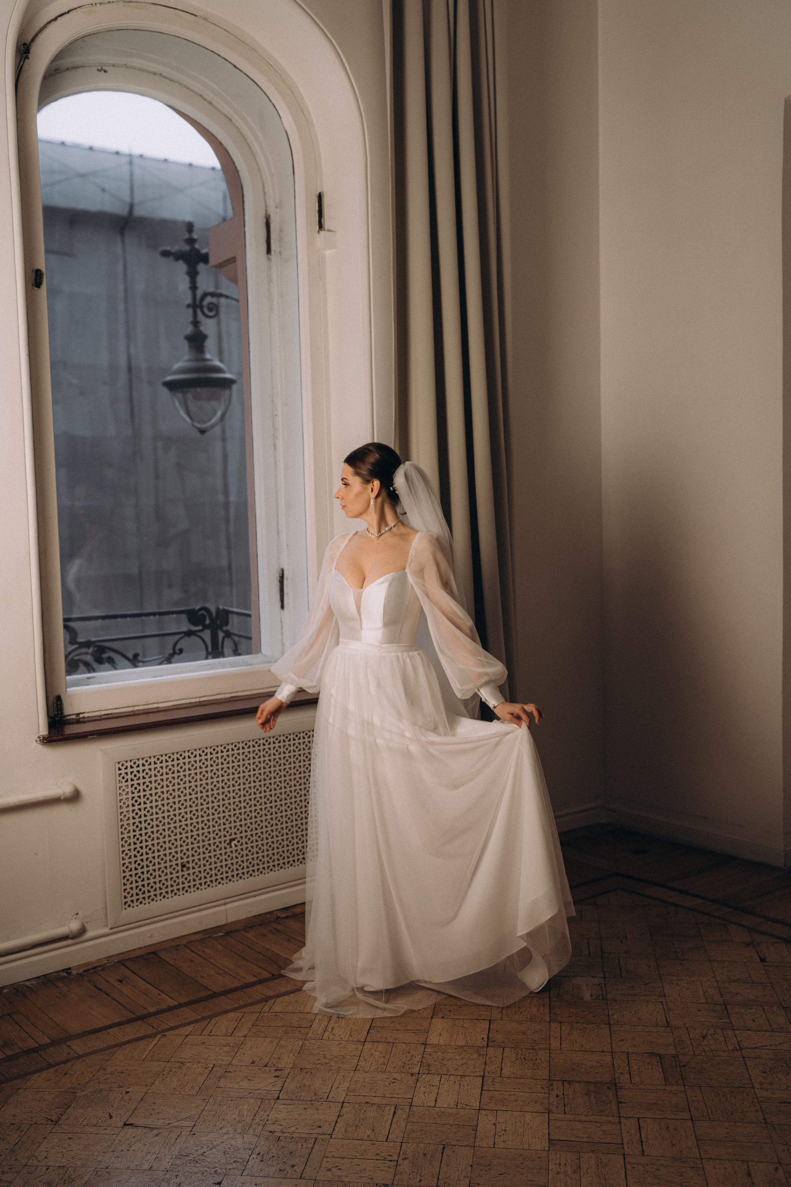 СВАДЕБНАЯ СЬЕМКА ВО ВТОРОМ ДВОРЦЕ (ДЕКАБРЬ) ТАКЖЕ СЬЕМКА В СТУДИИ НА ЧЕРНЫШЕВСКОЙ. Профессиональный фотограф, Санкт-Петербург — Виктория Богомолова