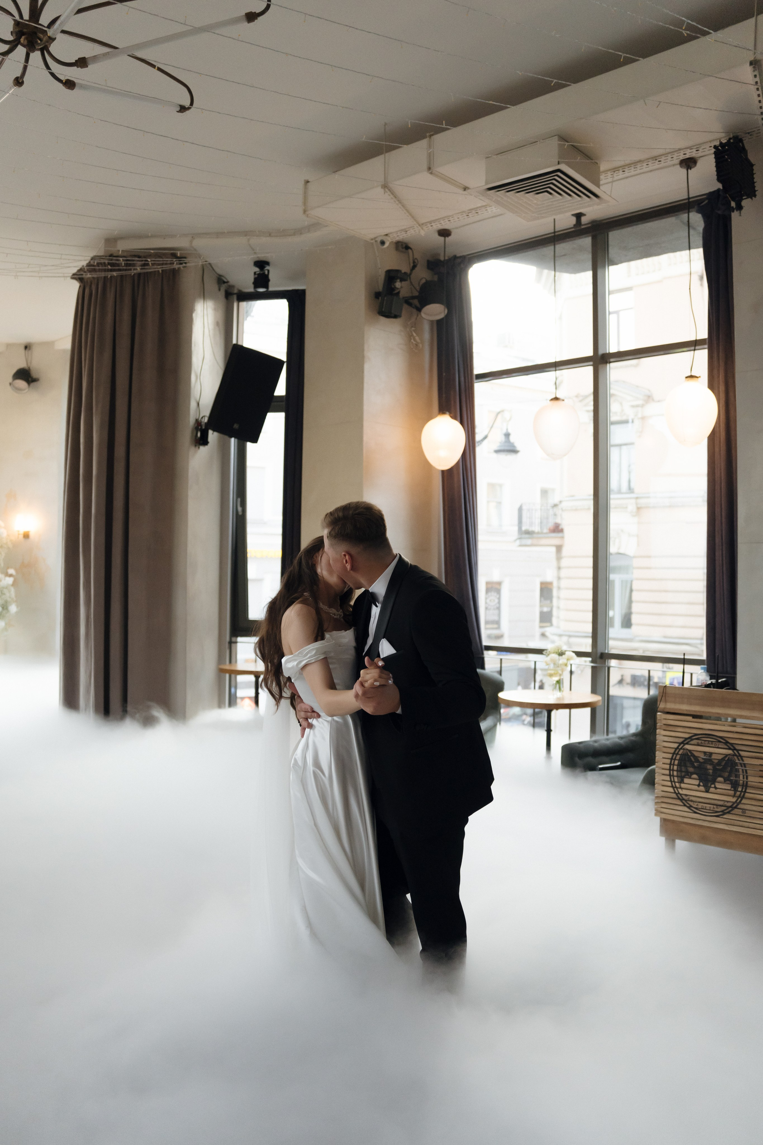 Social club. Свадебный фотограф в Петербурге Таша Вайб