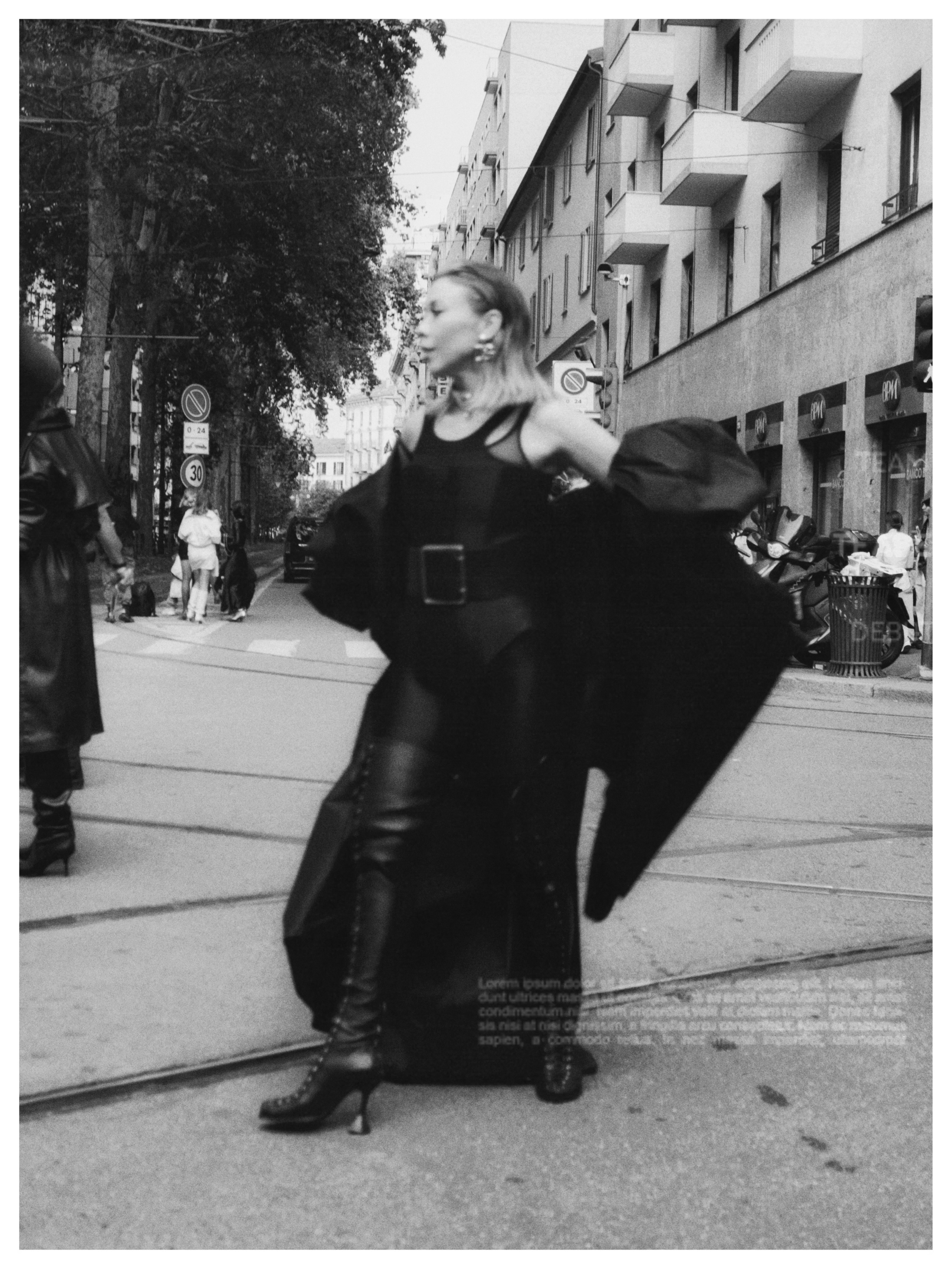 Fashion Week Milano/ Street Style. Fashion photographer in Prague Kisel Ekaterina