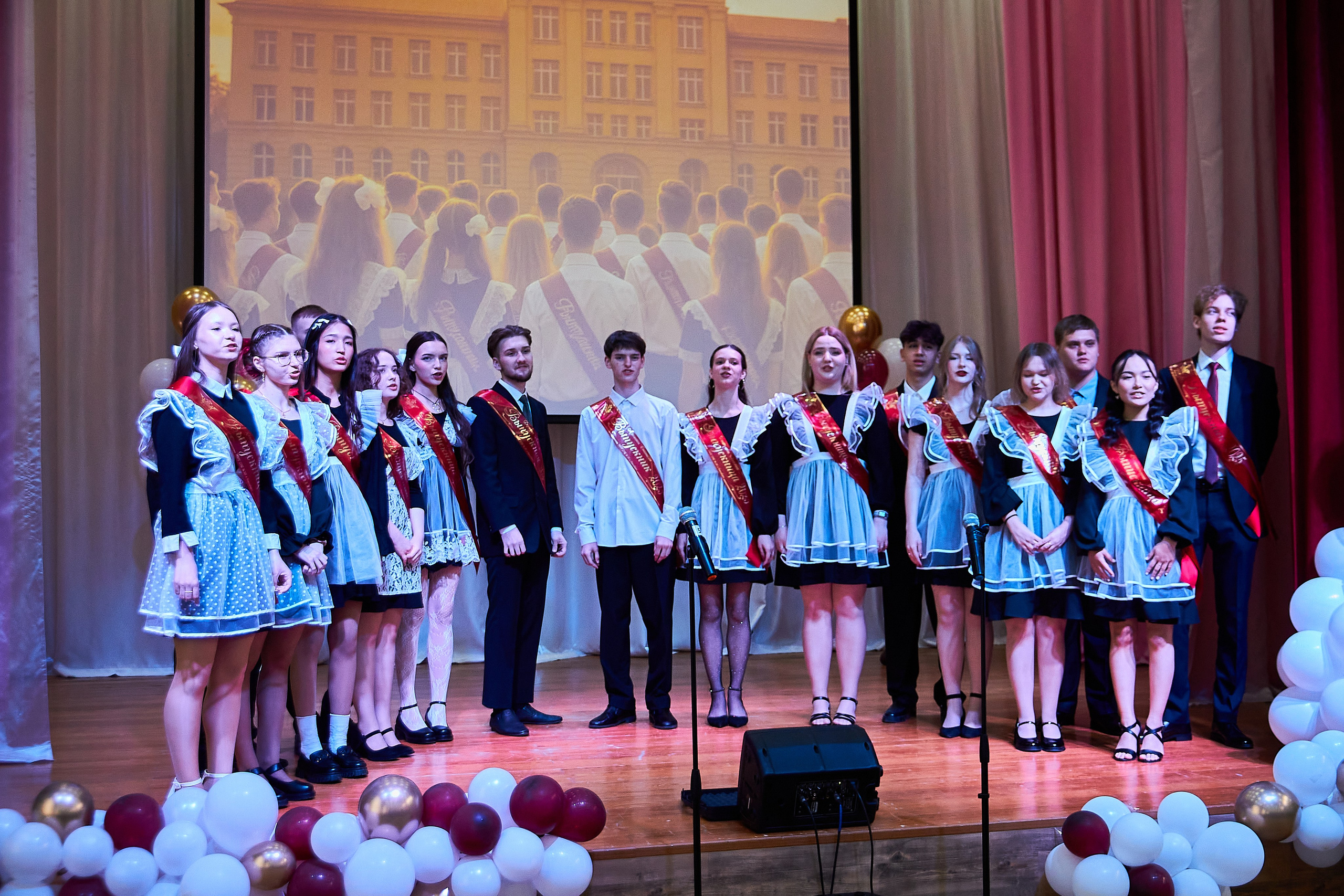 Школа № 183 2025. Фотограф Новосибирск