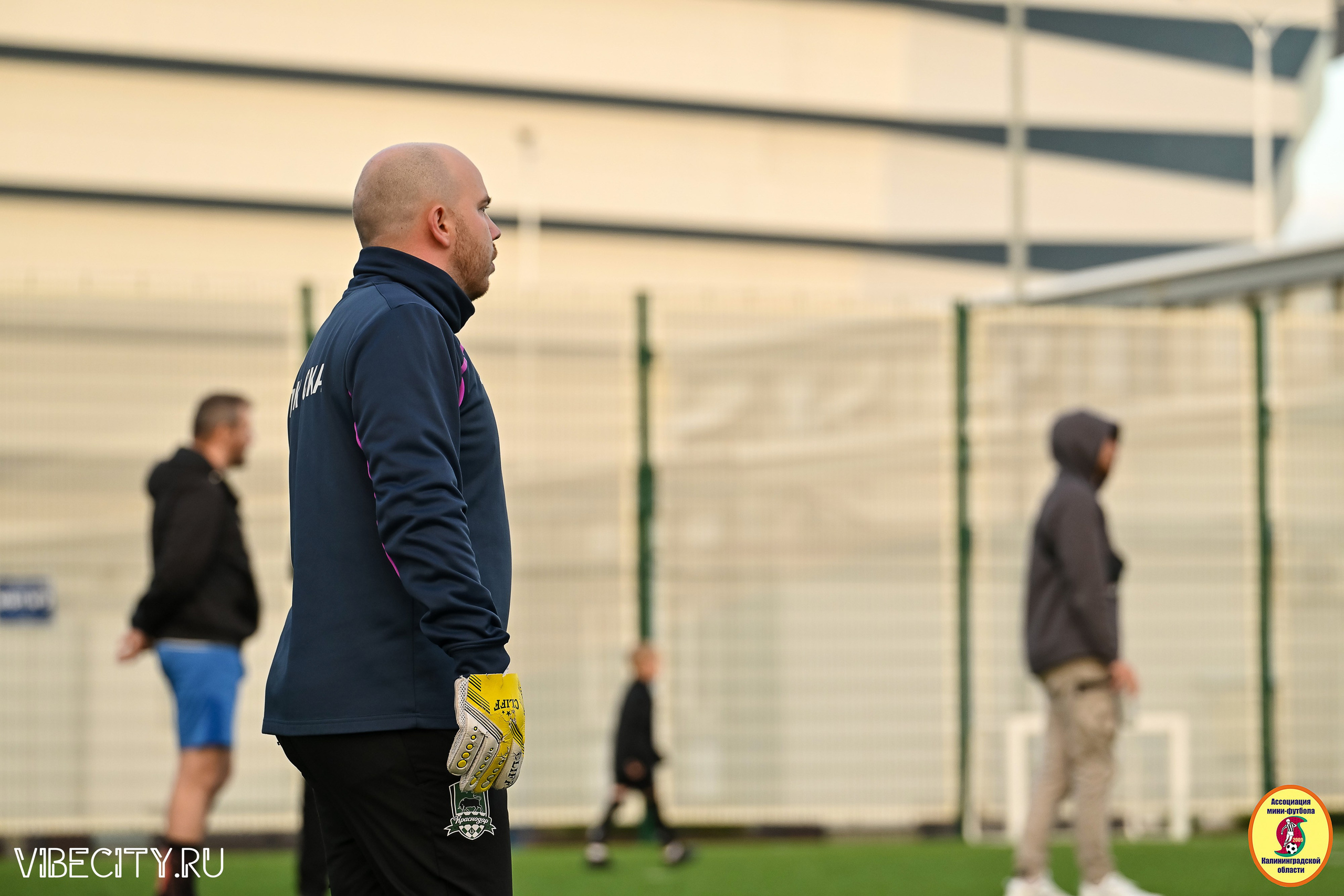 ИГРЫ МИНИ-ФУТБОЛЬНОЙ И КОРПОРАТИВНОЙ ЛИГИ. VIBECITY.RU Вайб Сити Ру Фоторепортажи Фотоотчеты Калининград