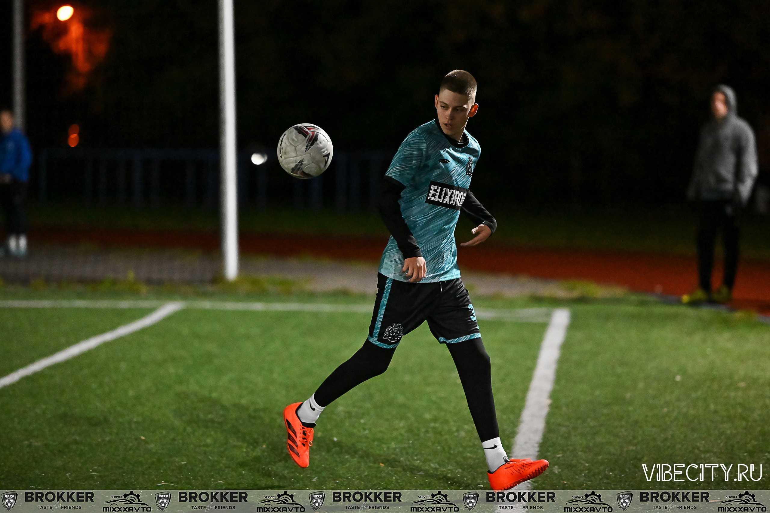 Калининградская Любительская Футбольная Лига. VIBECITY.RU Вайб Сити Ру Фоторепортажи Фотоотчеты Калининград