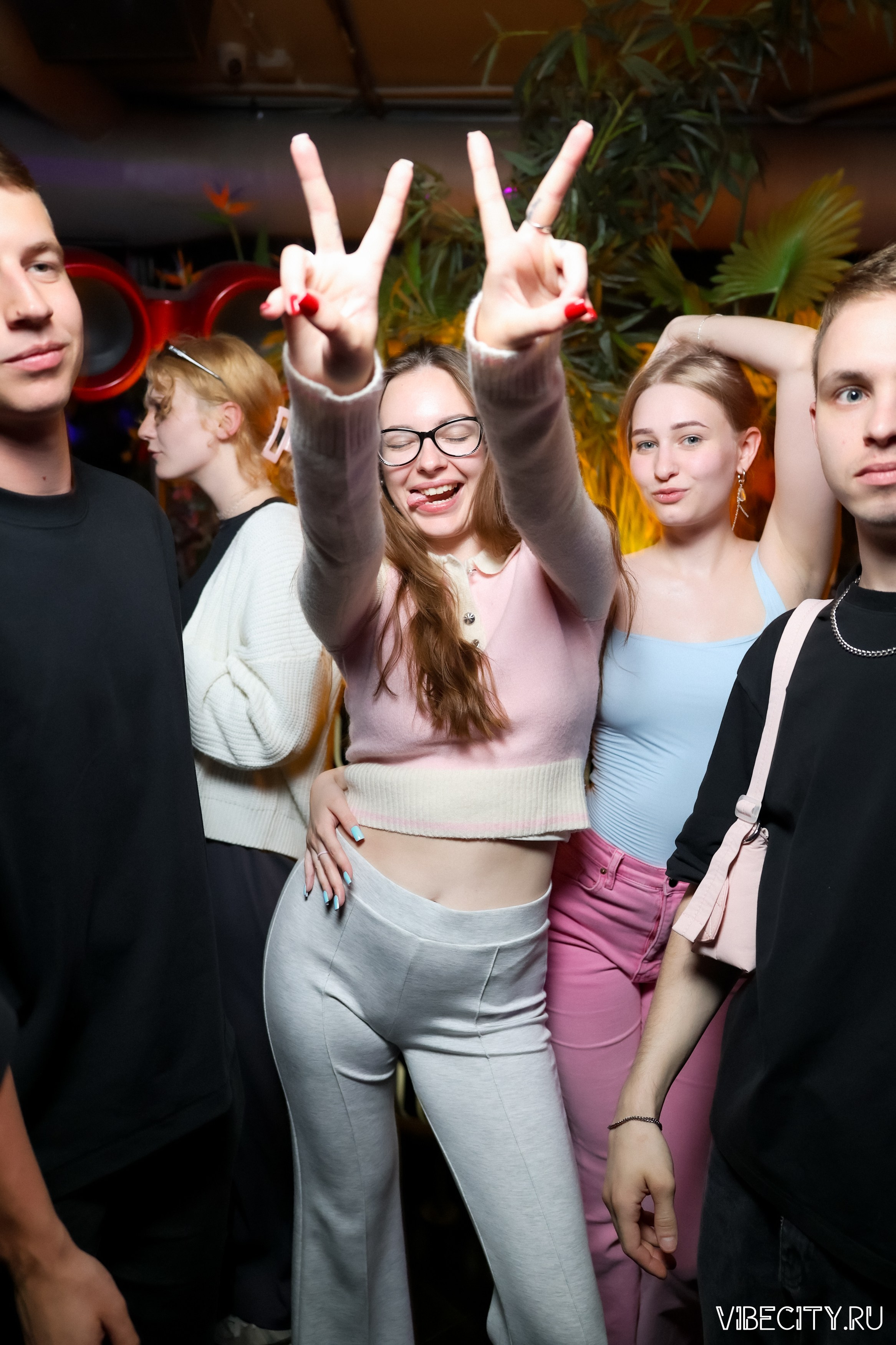DOUBLE U. VIBECITY.RU Вайб Сити Ру Фоторепортажи Фотоотчеты Калининград