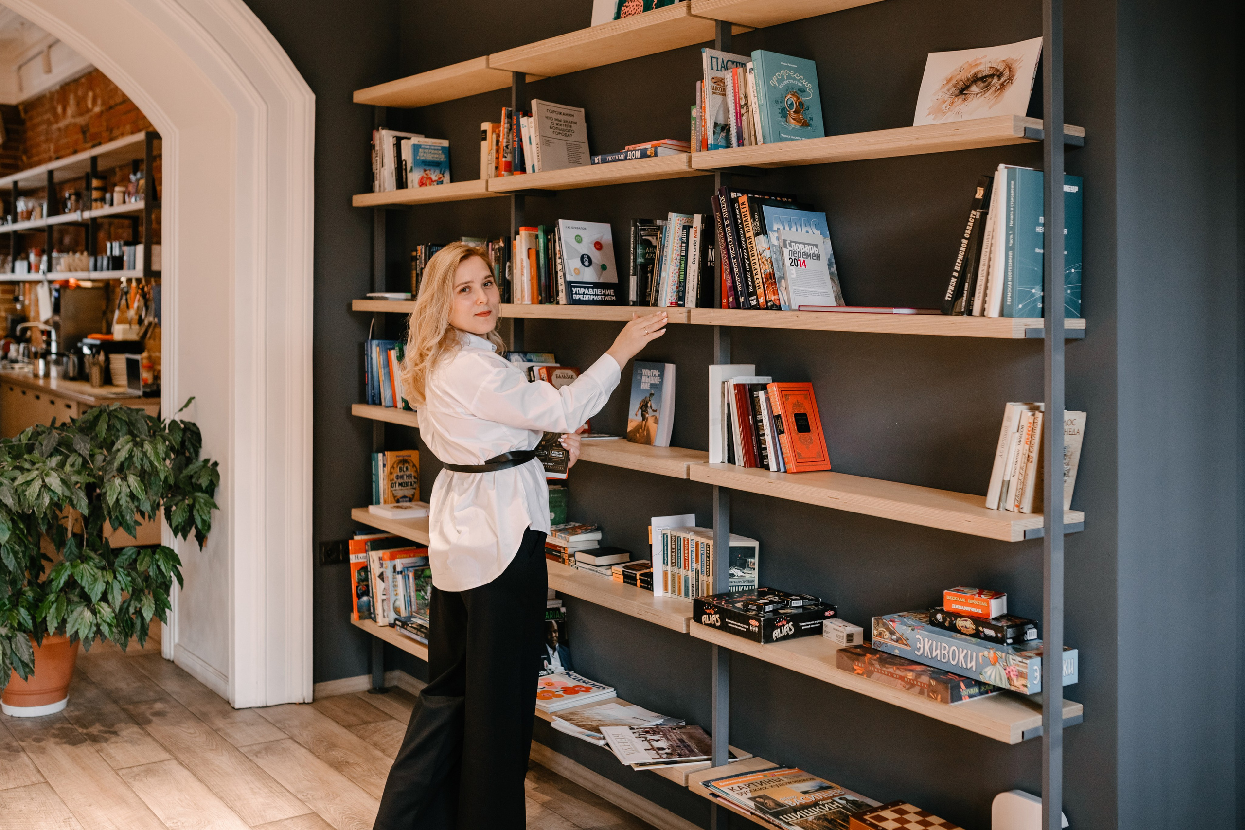 Контент-съёмка. Октябрь 2023. Екатерина. Фотограф Пермь. Свадьбы. Семья и дети, школа, д. сад. Фотокниги