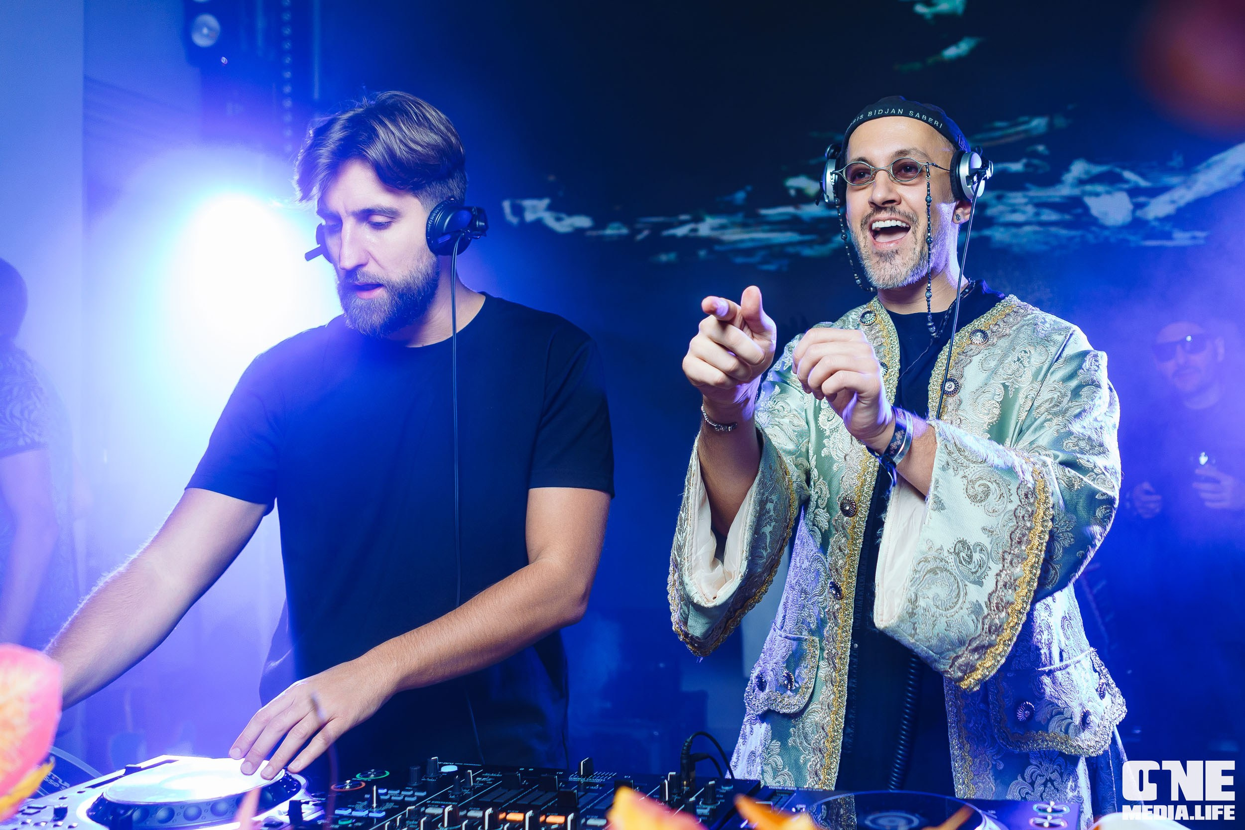 Фоторепортаж из клуба Universal. One Media Life: фоторепортажи, фотоотчеты с мероприятий и заведений