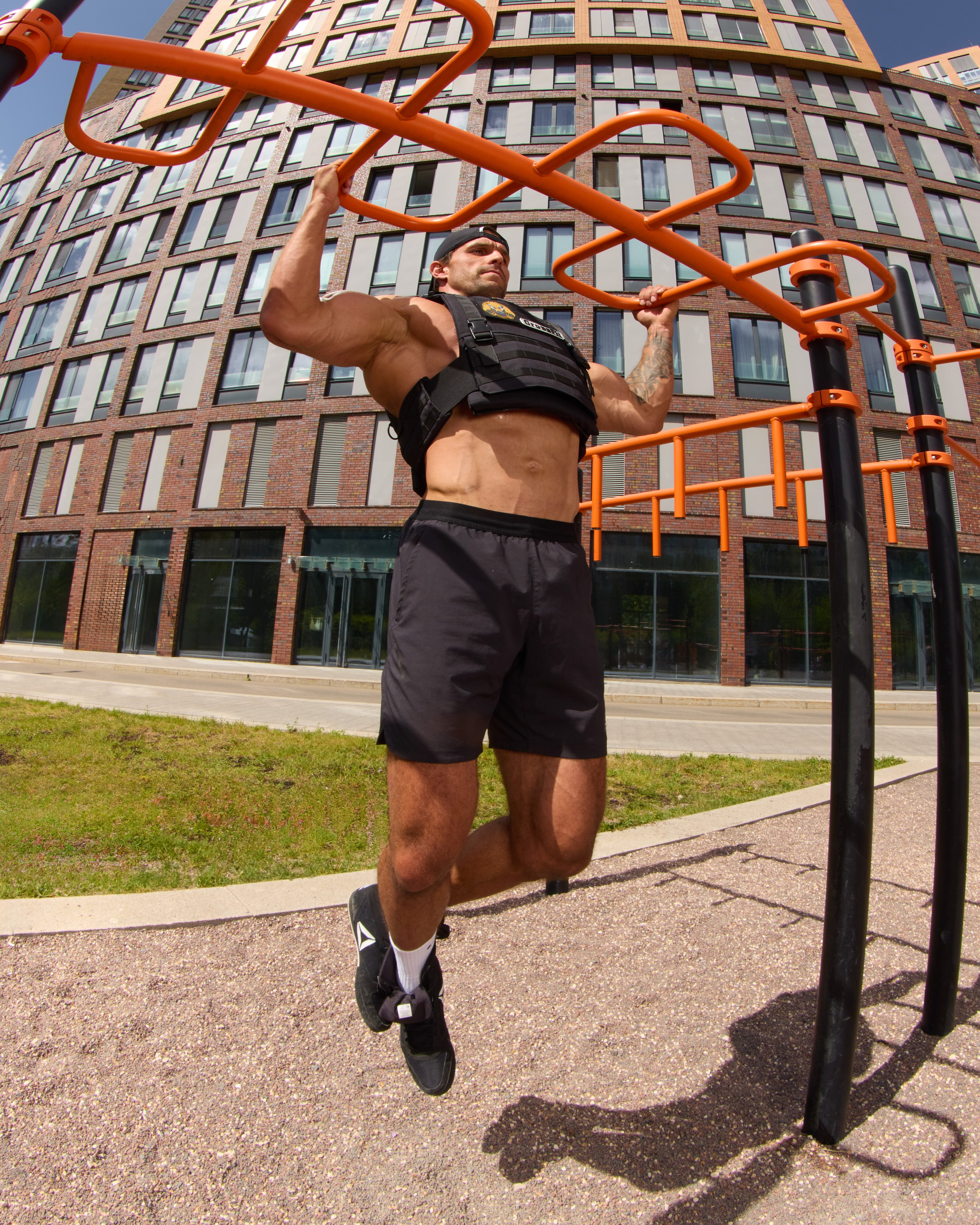 Iron Star. Святослав Лебедев | Рекламный фотограф — Коммерческая съемка, Арт-дирекшн, AI-интеграция