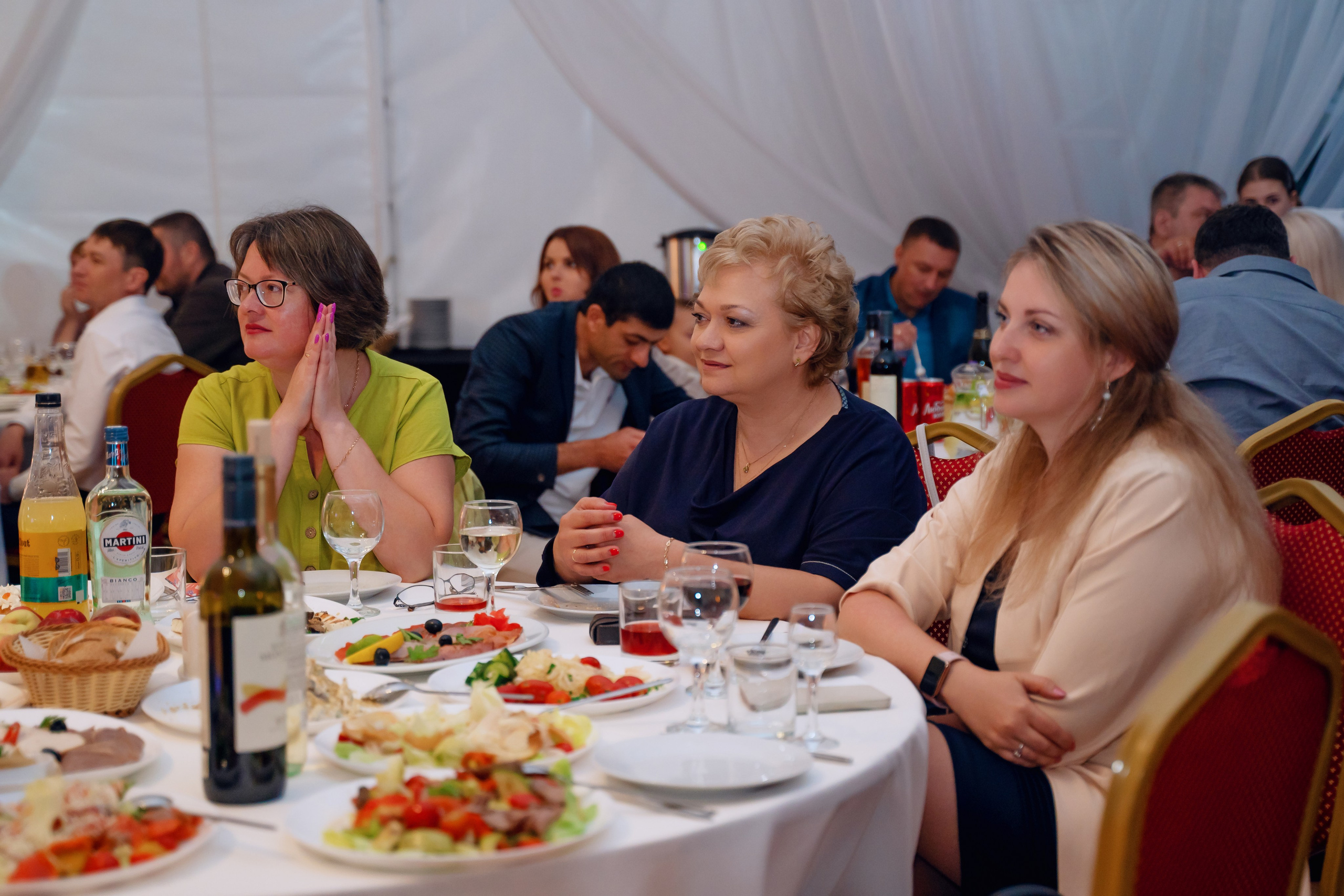 Выпускной 11 класс. Фотограф Ким Наталья в Красноярске