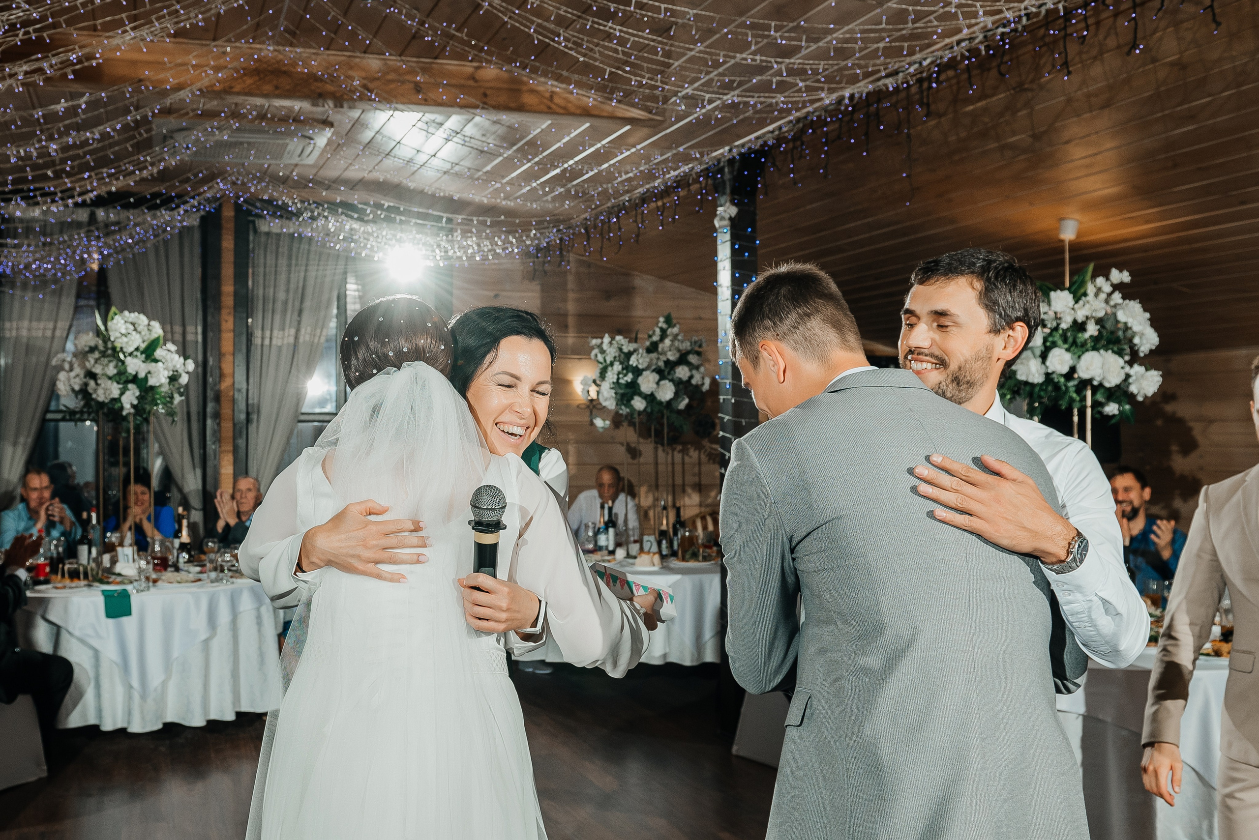 Свадебный фотограф в Екатеринбурге. Свадебная фотосъемка. Свадебный фотограф в Екатеринбурге