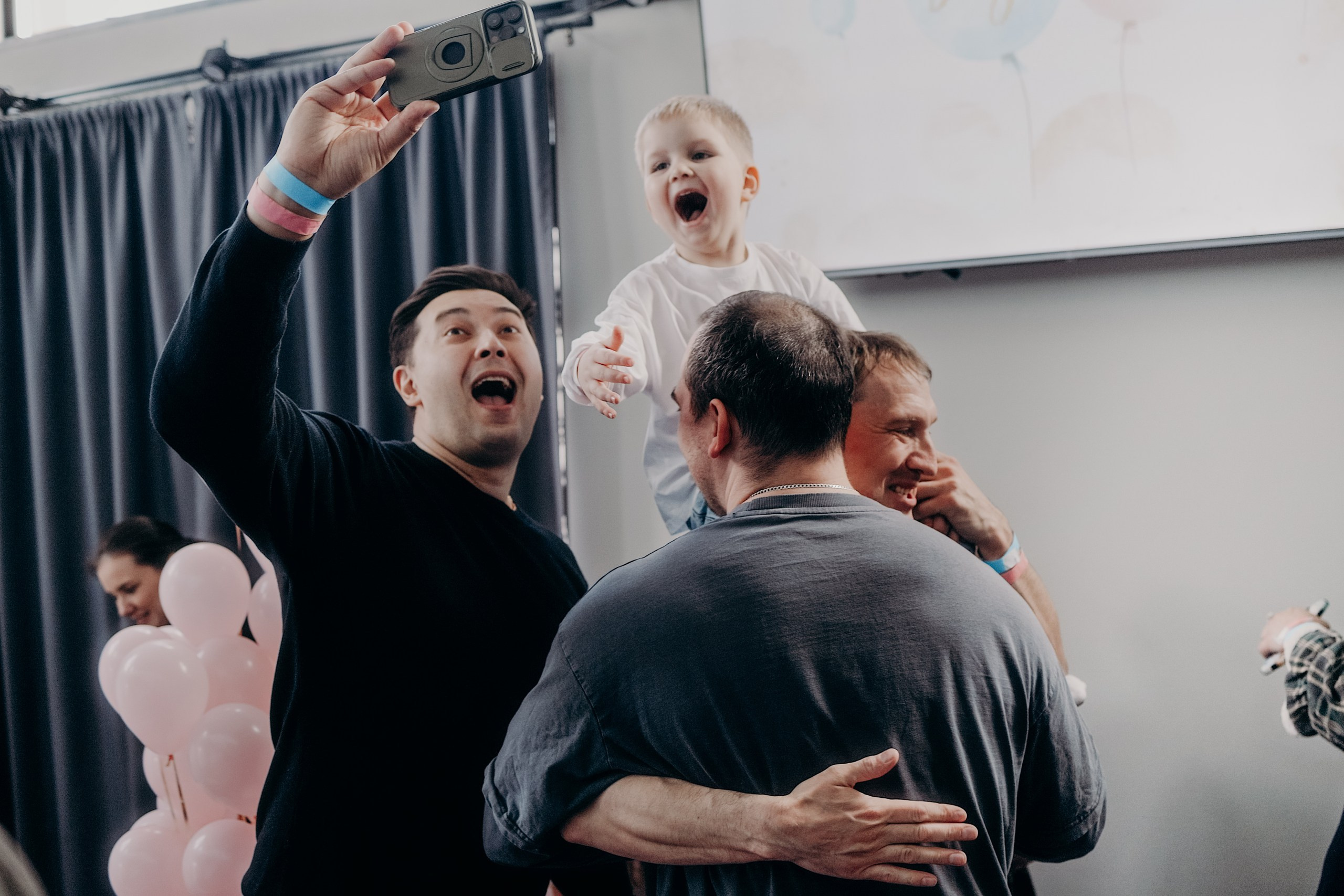 Гендер пати Ксения и Александр: Двойня!. Организация свадьбы Красноярск