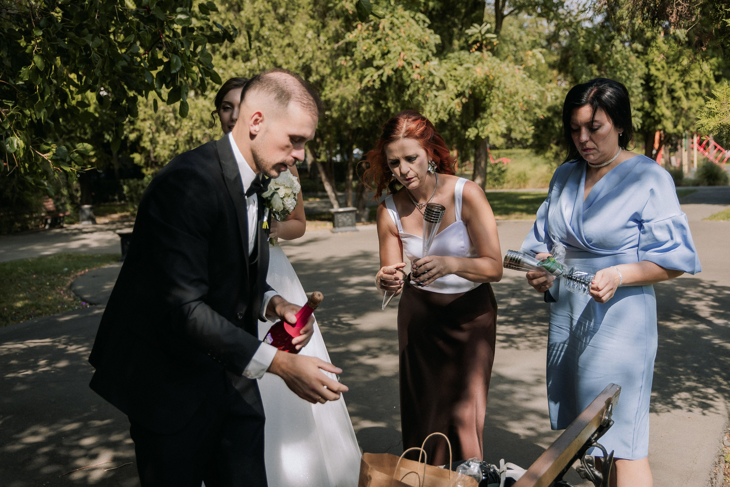 Свадебная прогулка Екатерины и Евгения. Свадебная фотография. Арина Рубах