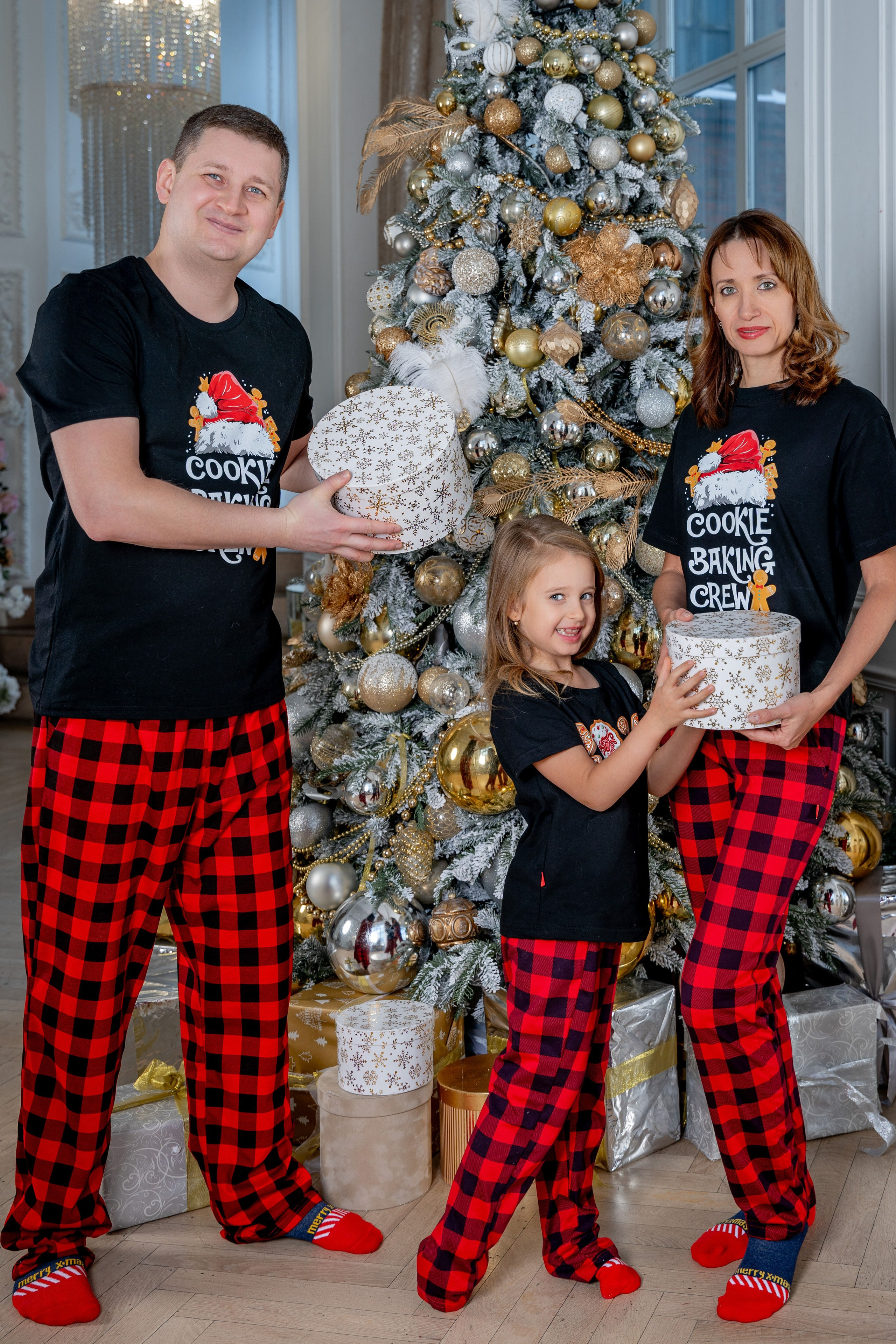 Семейная новогодняя фотосессия. Профессиональный фотограф Ковалева Олеся