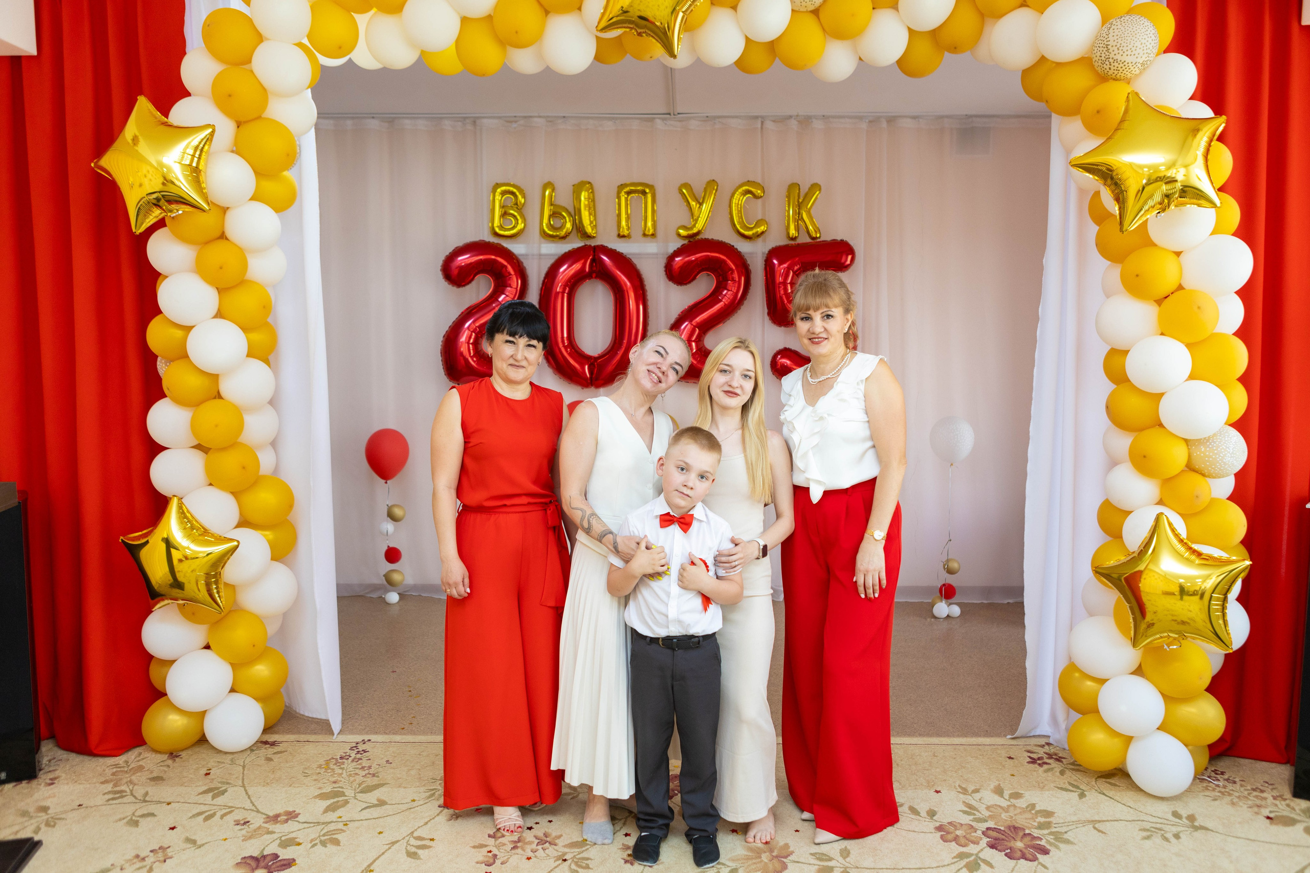 Выпускной в детскому саду 2025 год. Свадебный и предметный фотограф Ренат Каламперов