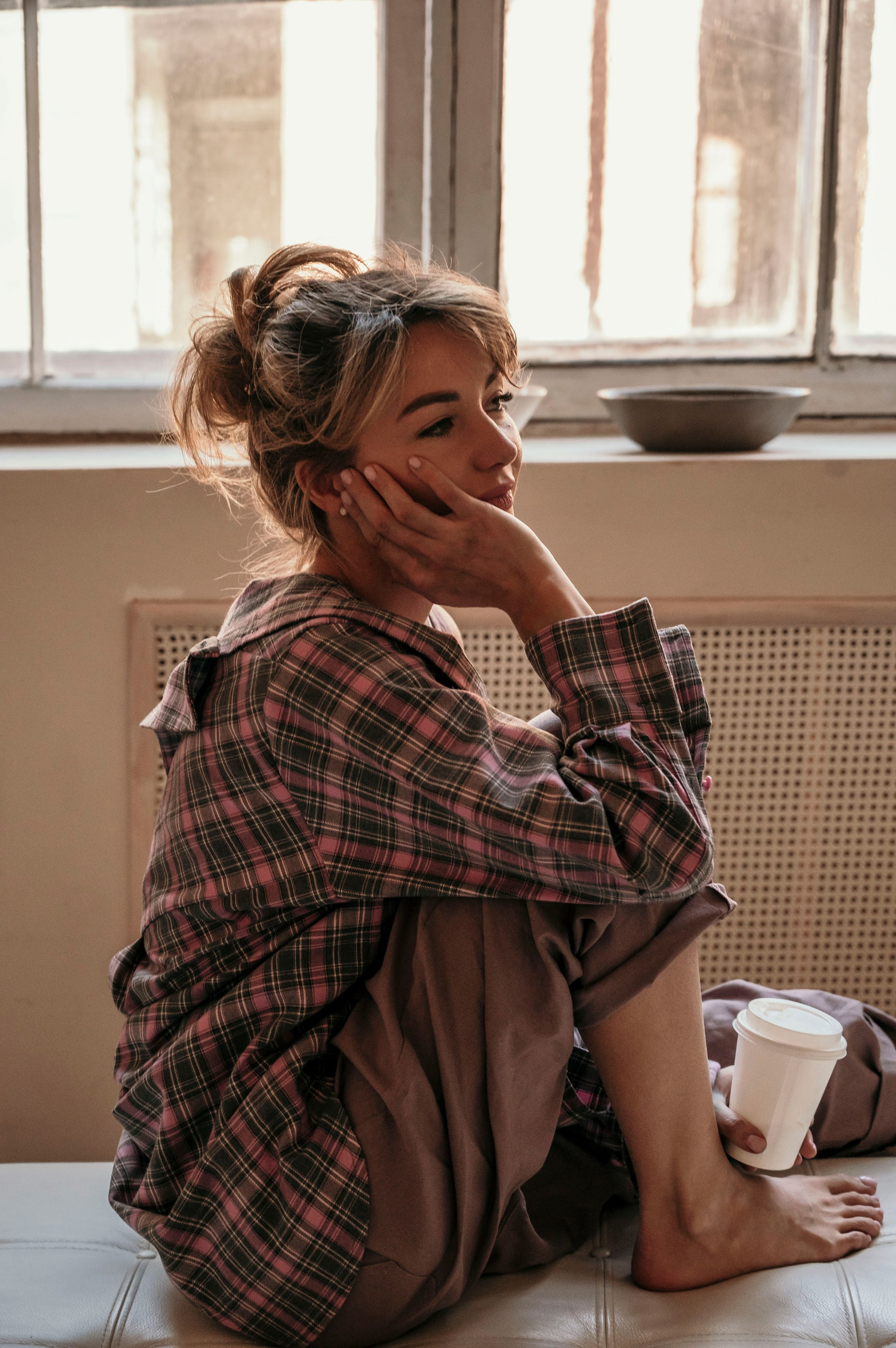 Женя фотосессия. Профессиональный фотограф беременности в СПБ. Стильные фотосессии беременности в стиле минимализм и классическая фотография