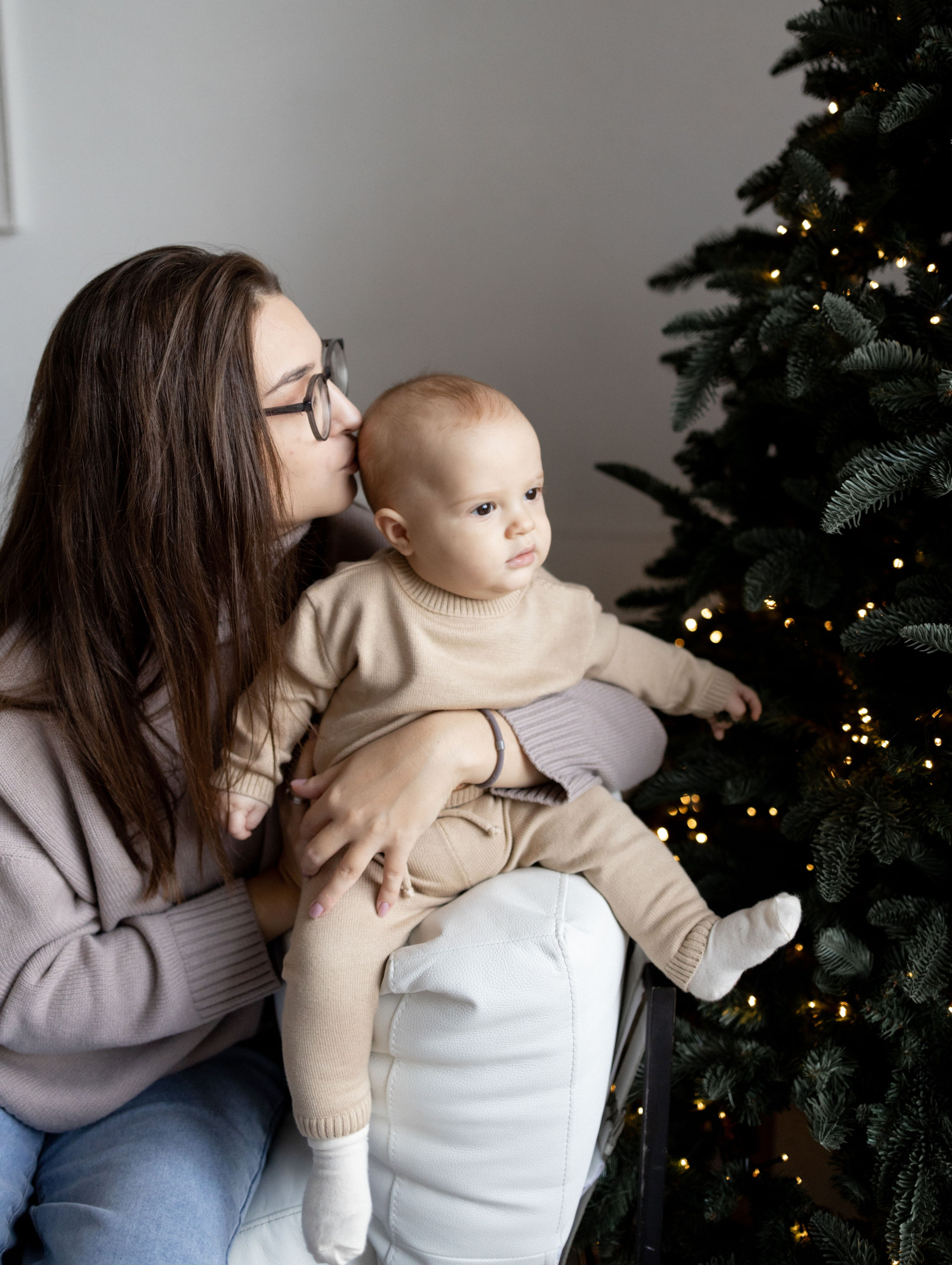 Новый год Давид, Лена, Леван. Фотограф Дарья Соколовская