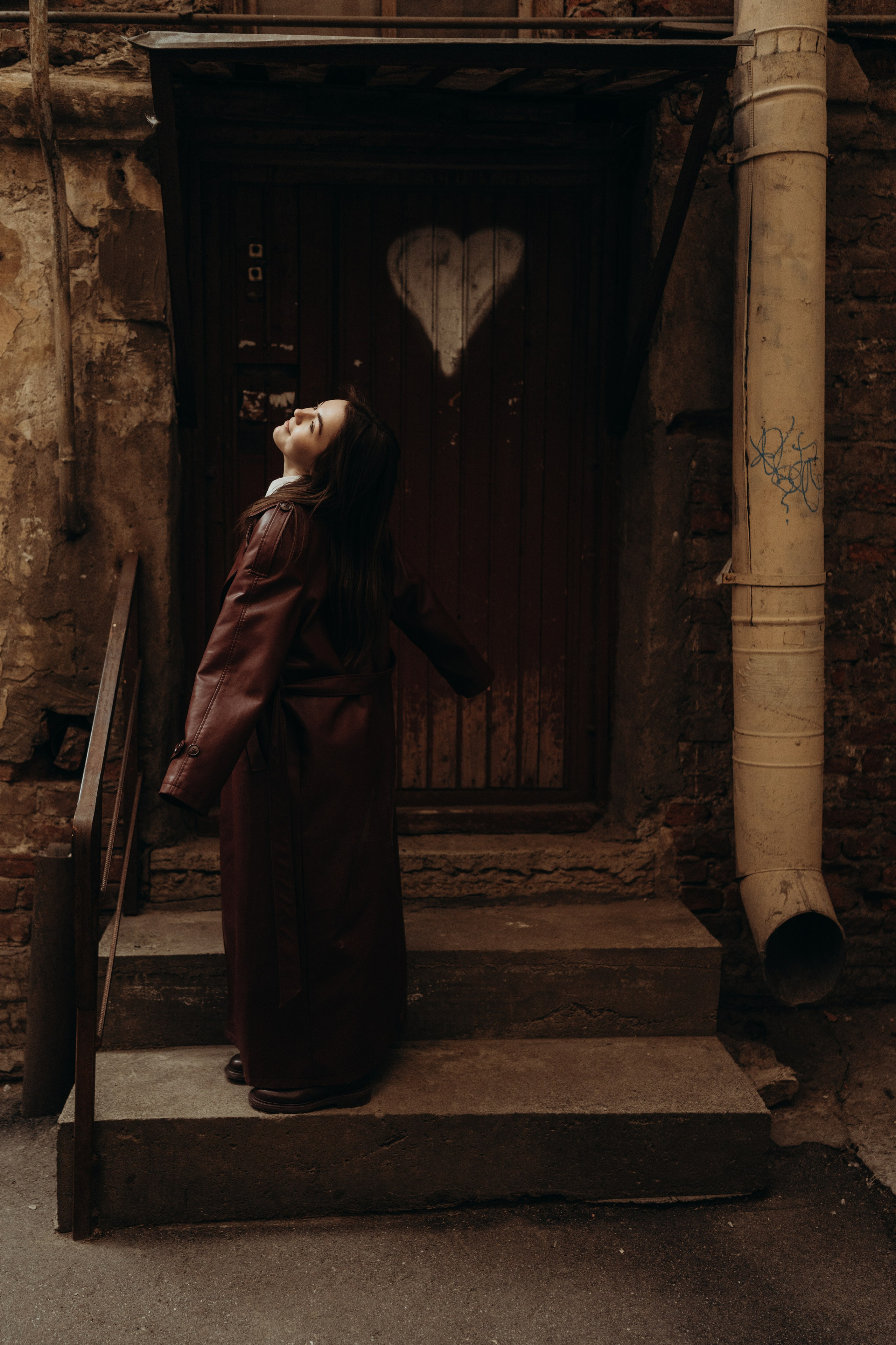 Лиана. Hmliber — фотограф и контент-креатор из Петербурга