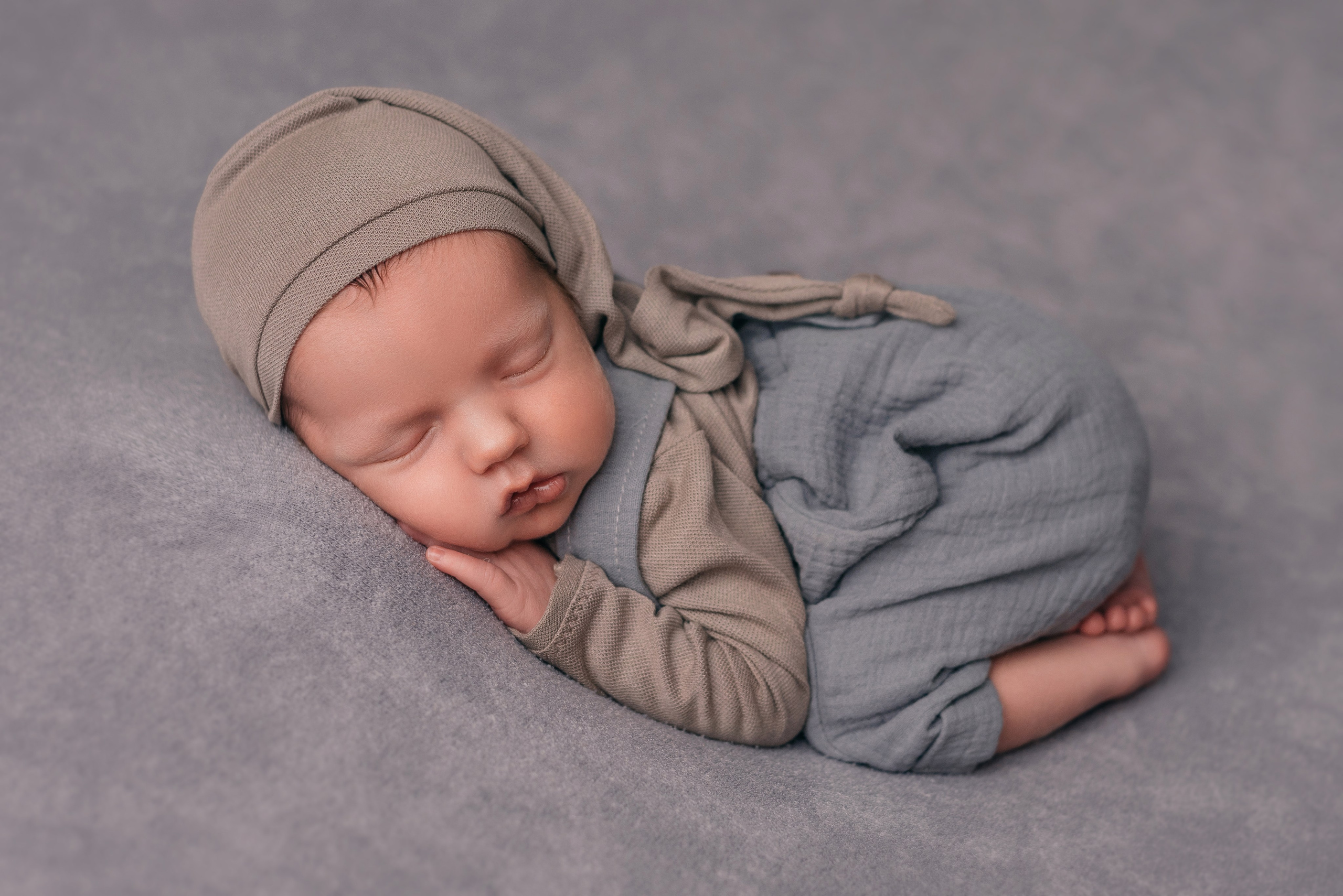 Лев. Фотограф новорожденных Белгород