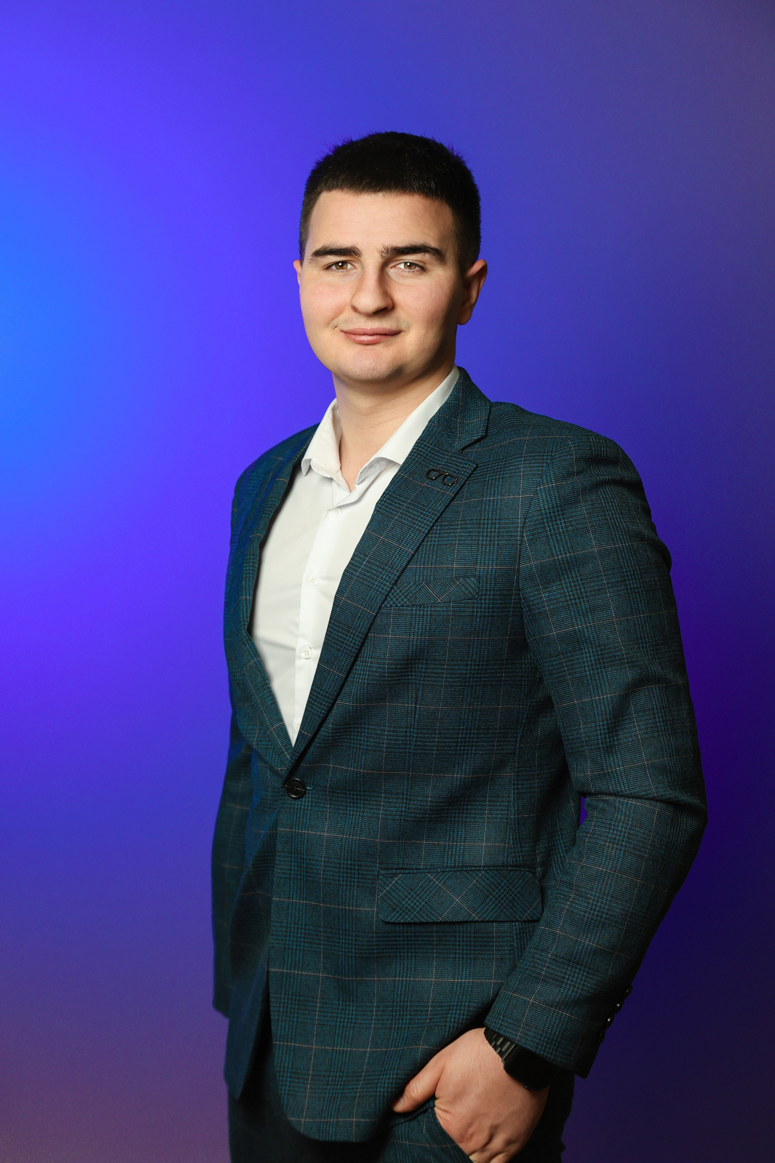 Выездные портреты для стройбазы «Волохонка». Снимаю съемки