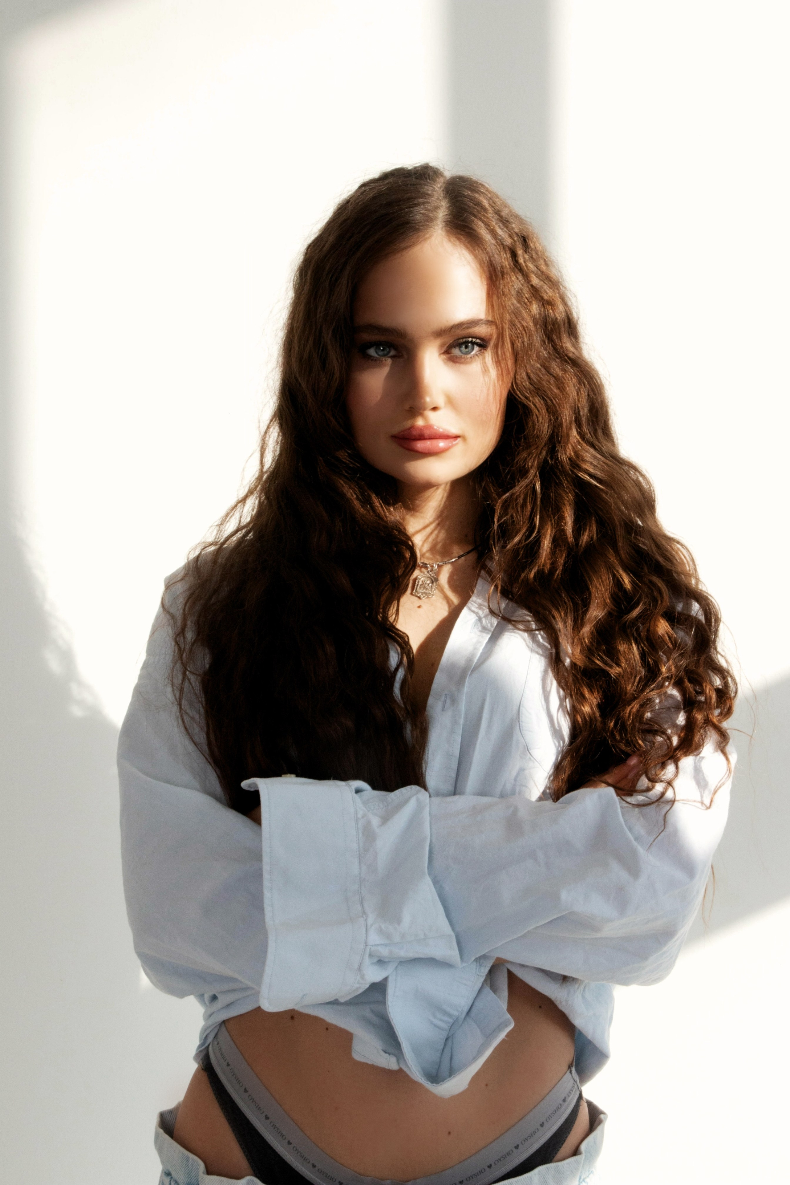 Алина. Бережно сохраняю ваши чувства и истории на своих фотографиях