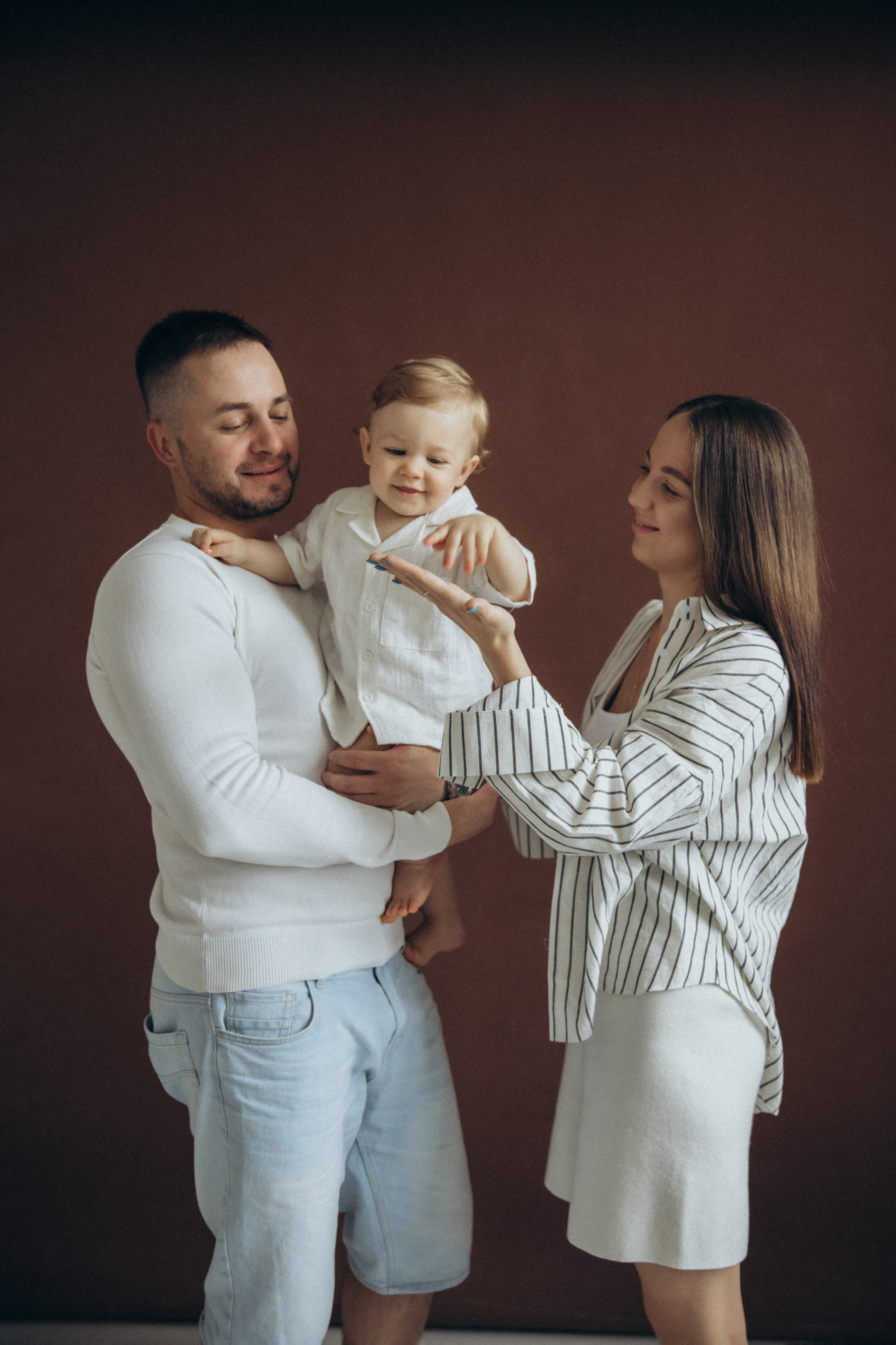 Годик в кругу семьи. Фотограф на крещение в Рязани. Семейный фотограф