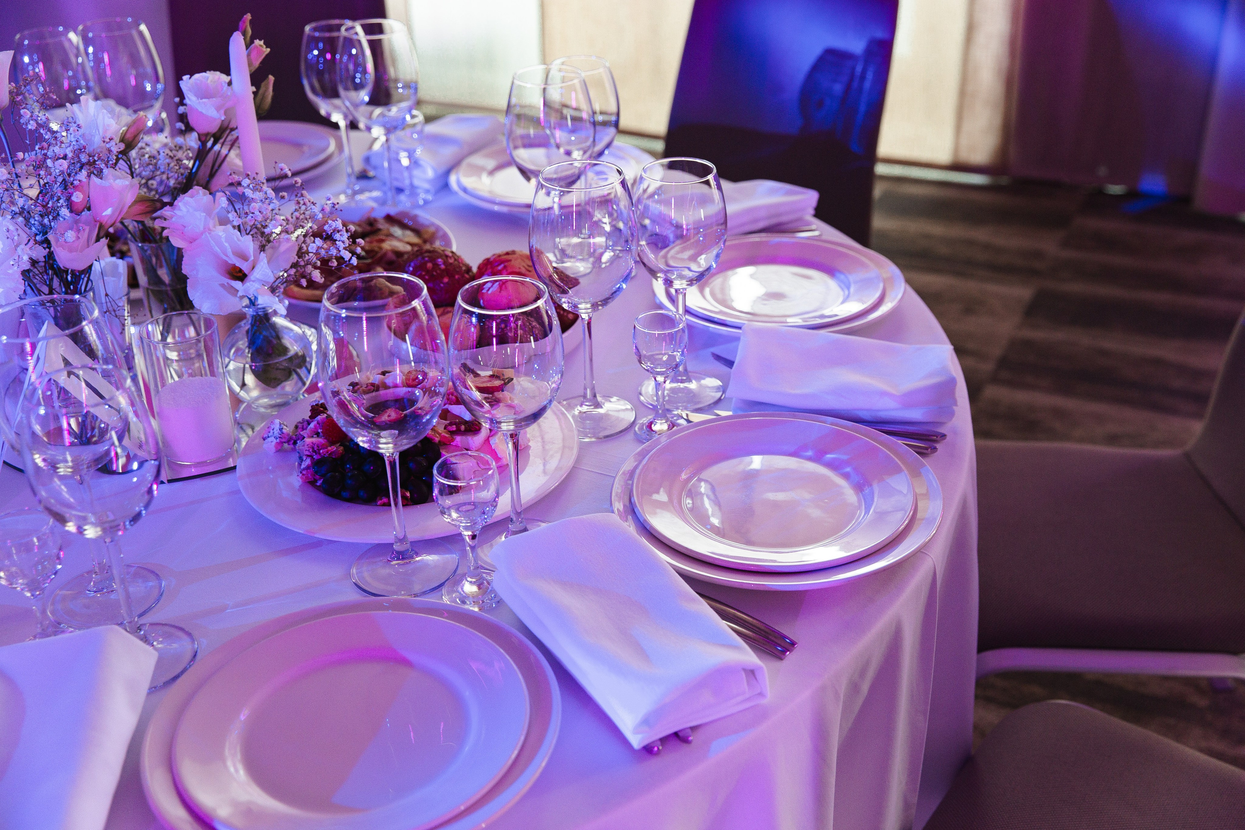 Элегантная свадьба в Hilton — Данила и Марии. Свадебный фотограф в Оренбурге Илья Володьков