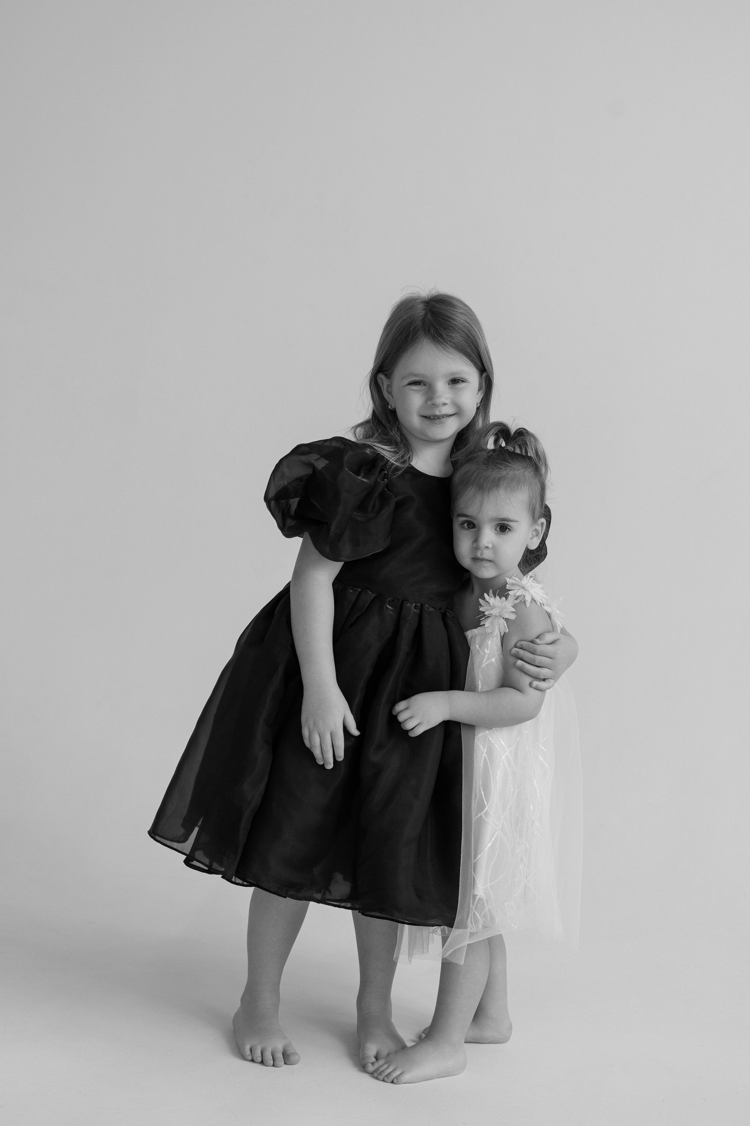 Оля, Настя, Кристина, Катя. Главная