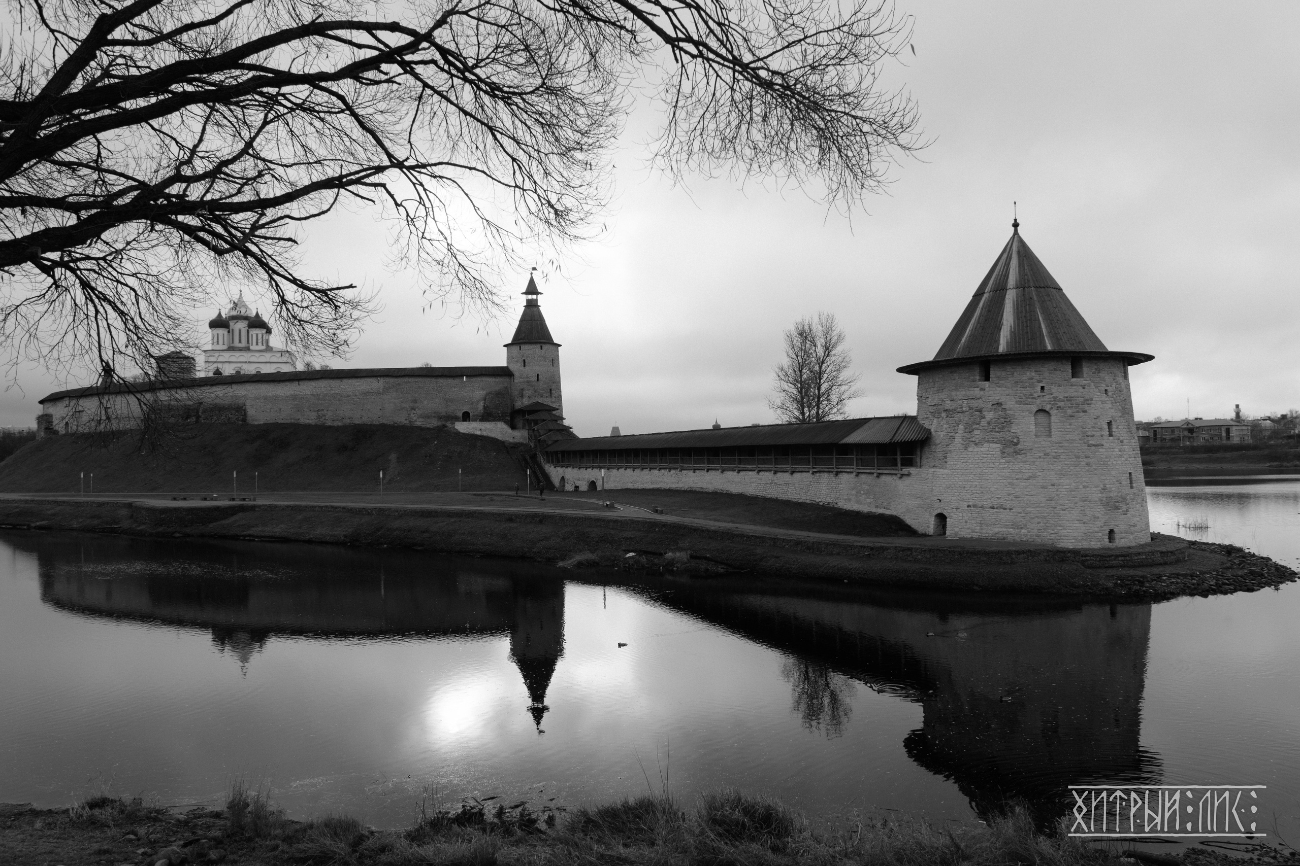 Изборск- Печоры-Псков-Новгород-Торжок. Фотограф-путешественник Самойлов Максим «Sly Fox»