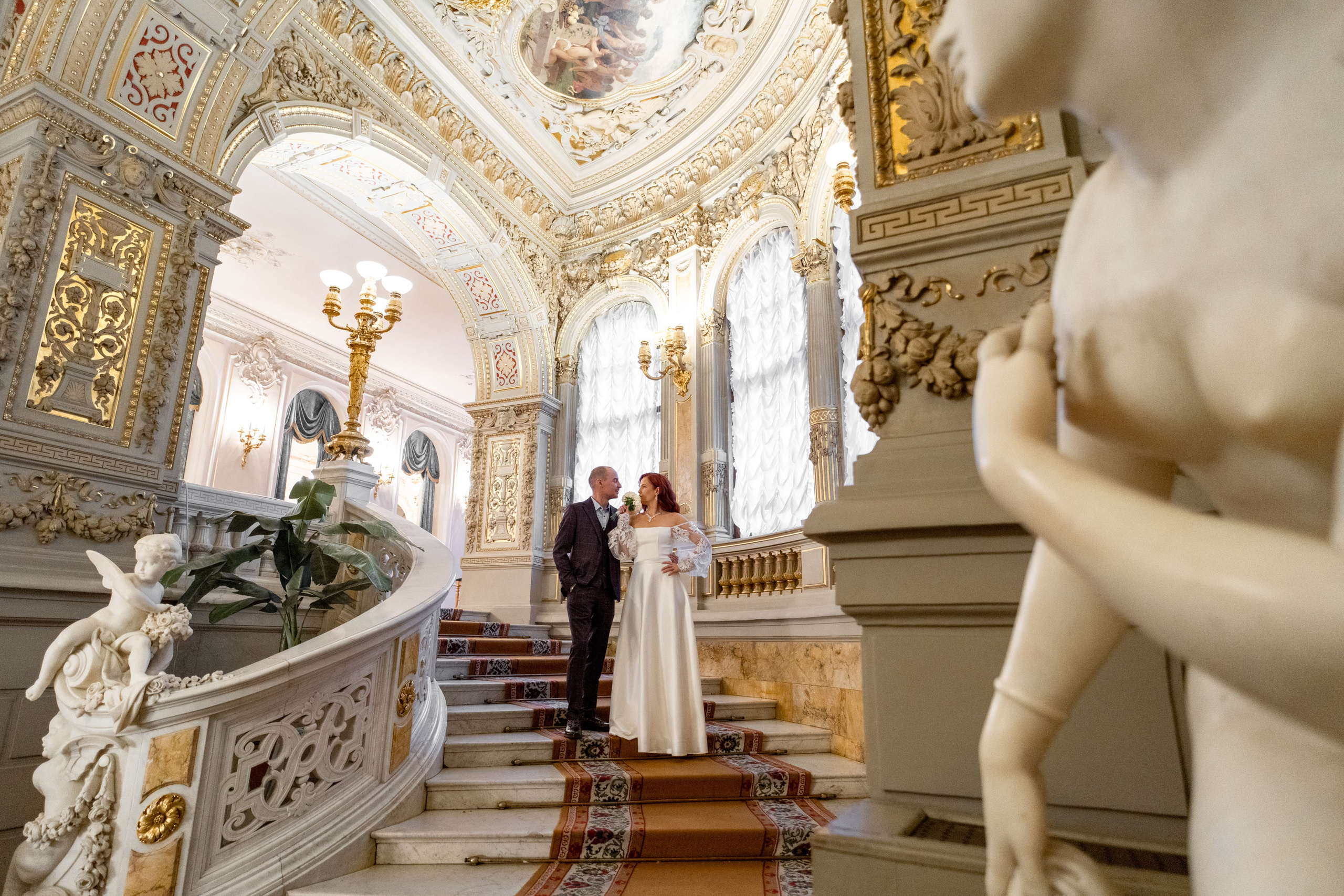 Места для фотосессии зимой в плохую погоду в Санкт-Петербурге. Свадебный фотограф Александр Невский в Санкт-Петербурге