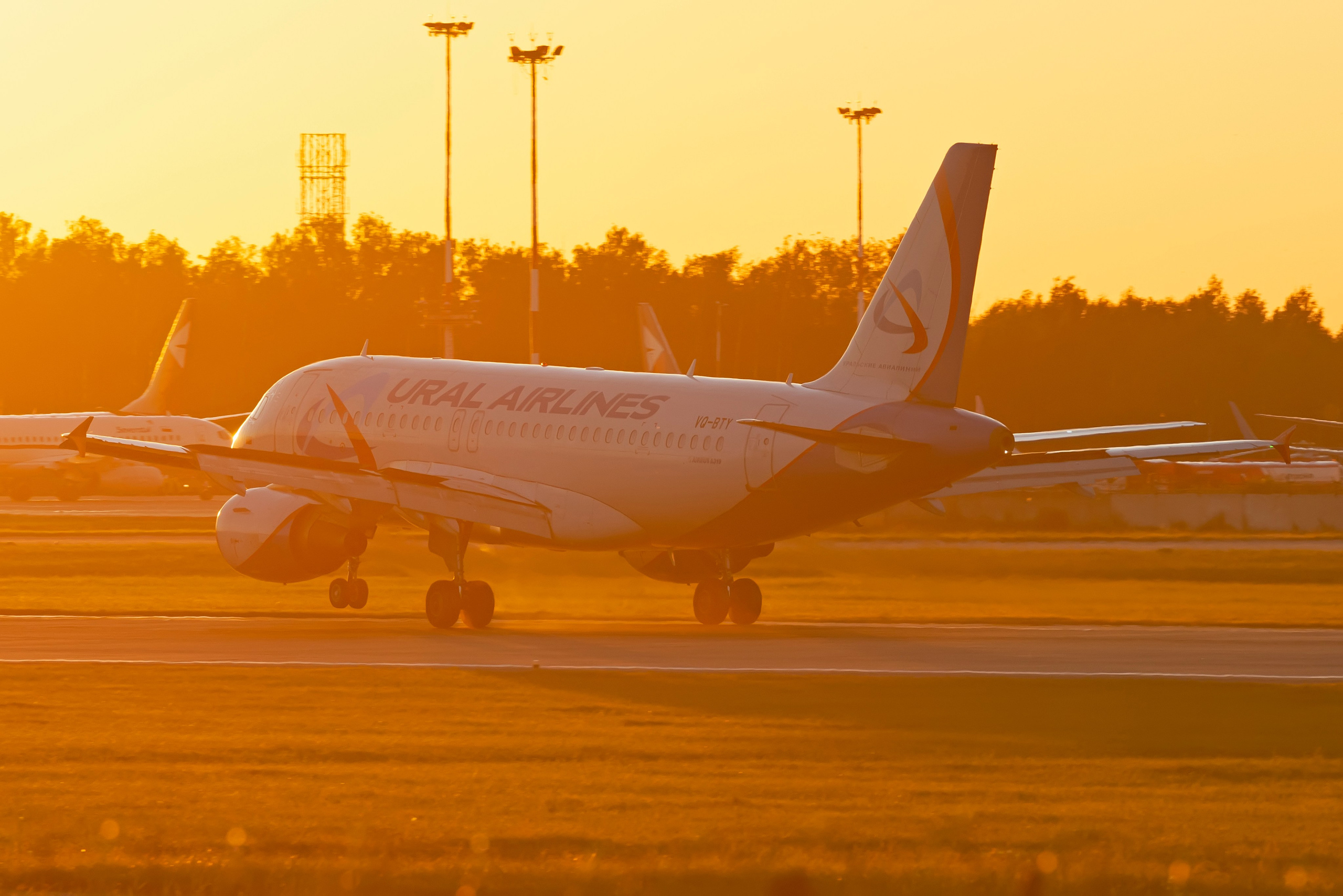 Авиация: самолеты, вертолеты, небесные зарисовки. От прошлого к будущему авиации через фотографию