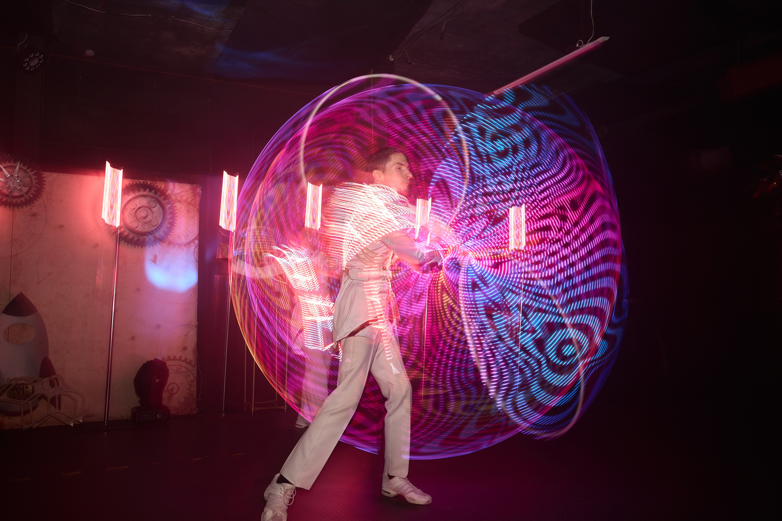 Фотосъёмка квестов и квест-шоу. Предметный и репортажный фотограф Алексей Кротов