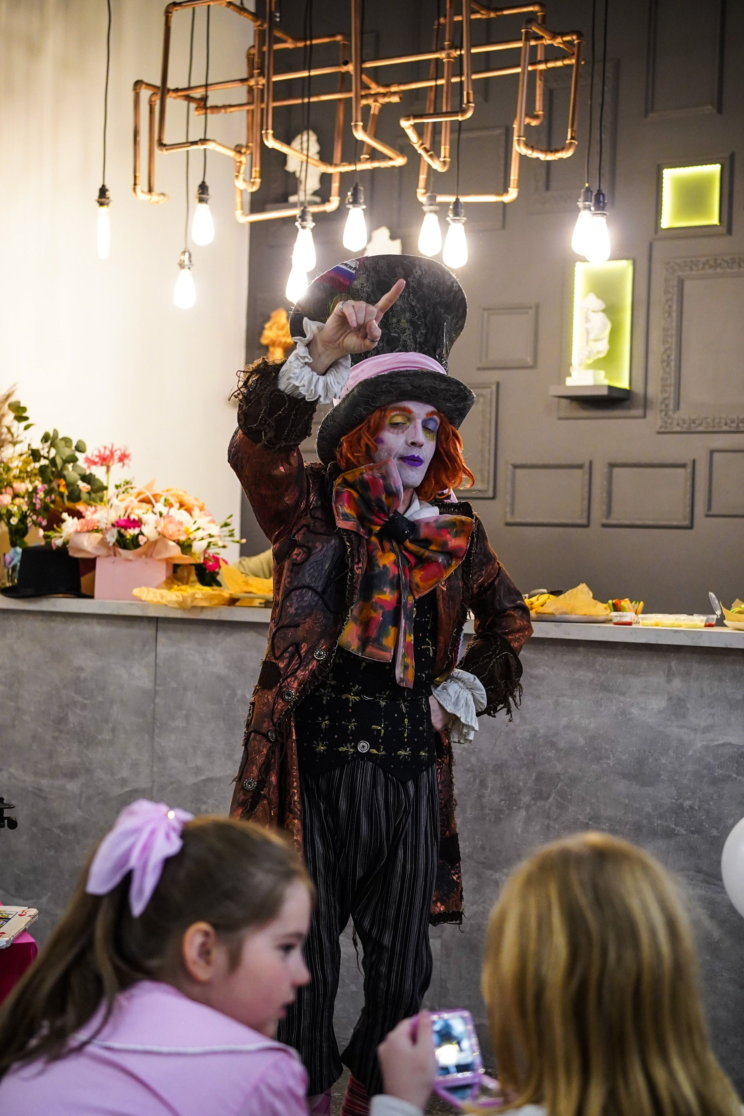 День Рождения Алиса в стране чудес. Фотограф