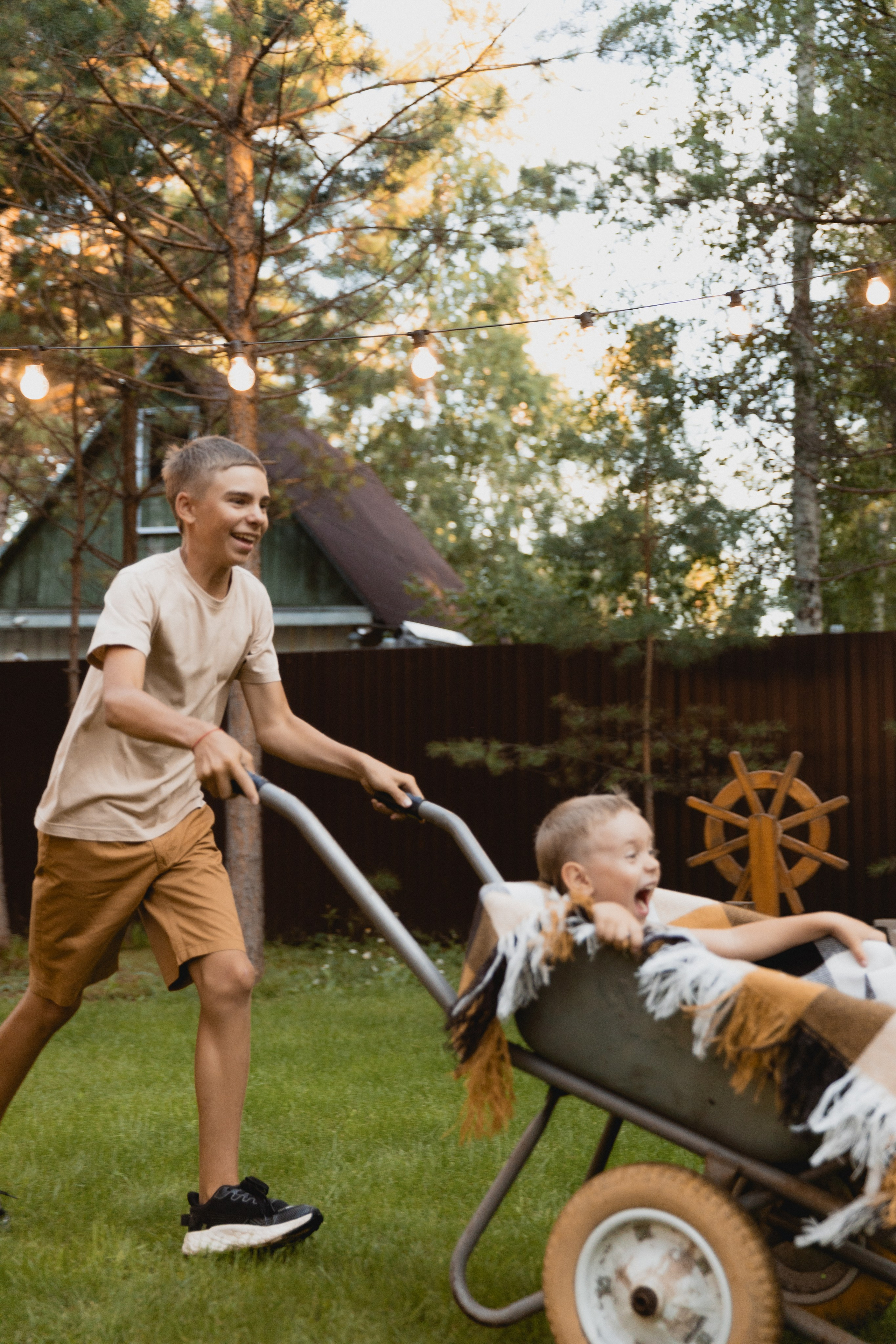 Дачная. Семейный и свадебный фотограф Лилия Матонина | Ангарск, Иркутск, Усолье-Сибирское, Байкал (Листвянка, Ольхон), Иркутская область