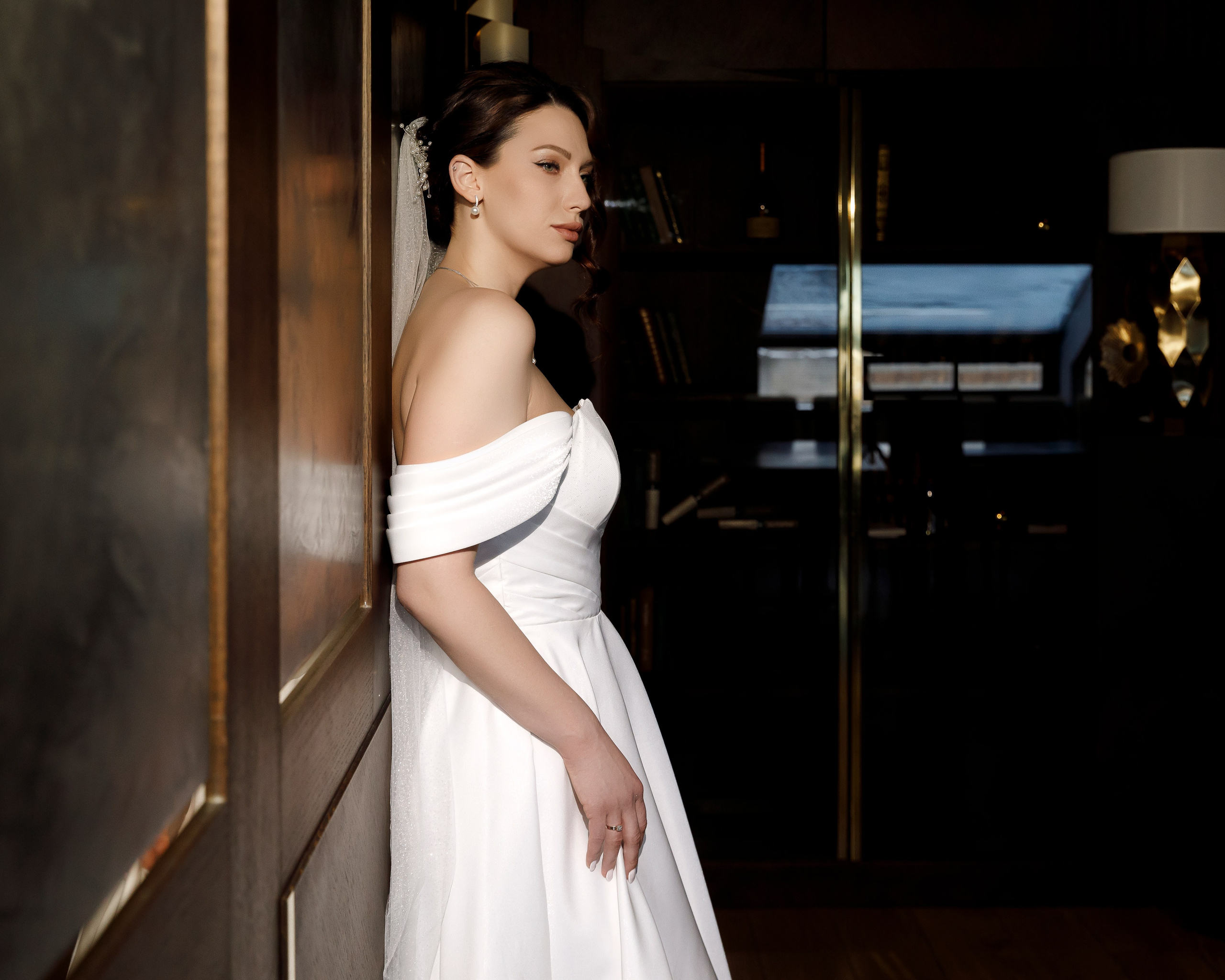 Портрет невесты, красивый свет.
