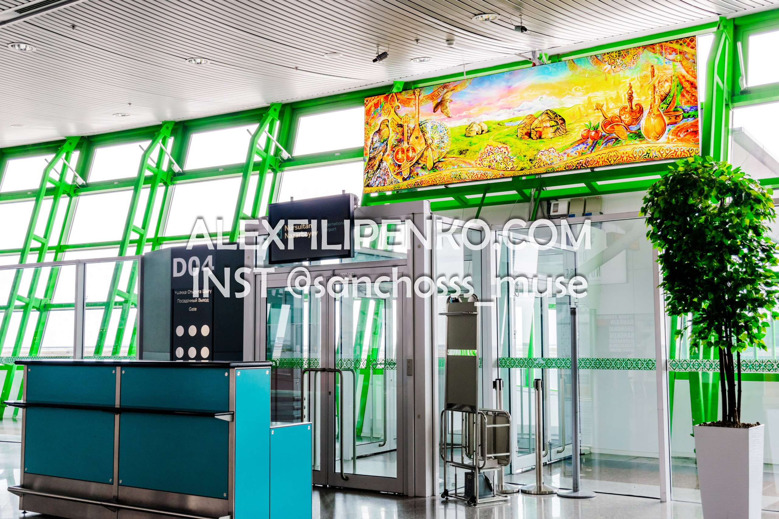 Фотосъемка для рекламного оператора MYD Production в Аэропорту Астаны. Фотограф интерьера недвижимости и архитектуры в Астане